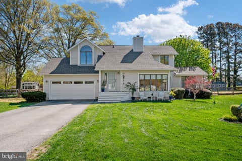 Photo of 407 Five Farms Drive, STEVENSVILLE, MD 21666 (MLS # MDQA2018868)