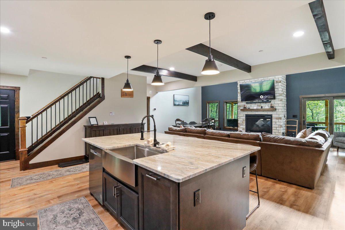 LODESTONE SUB - Residential