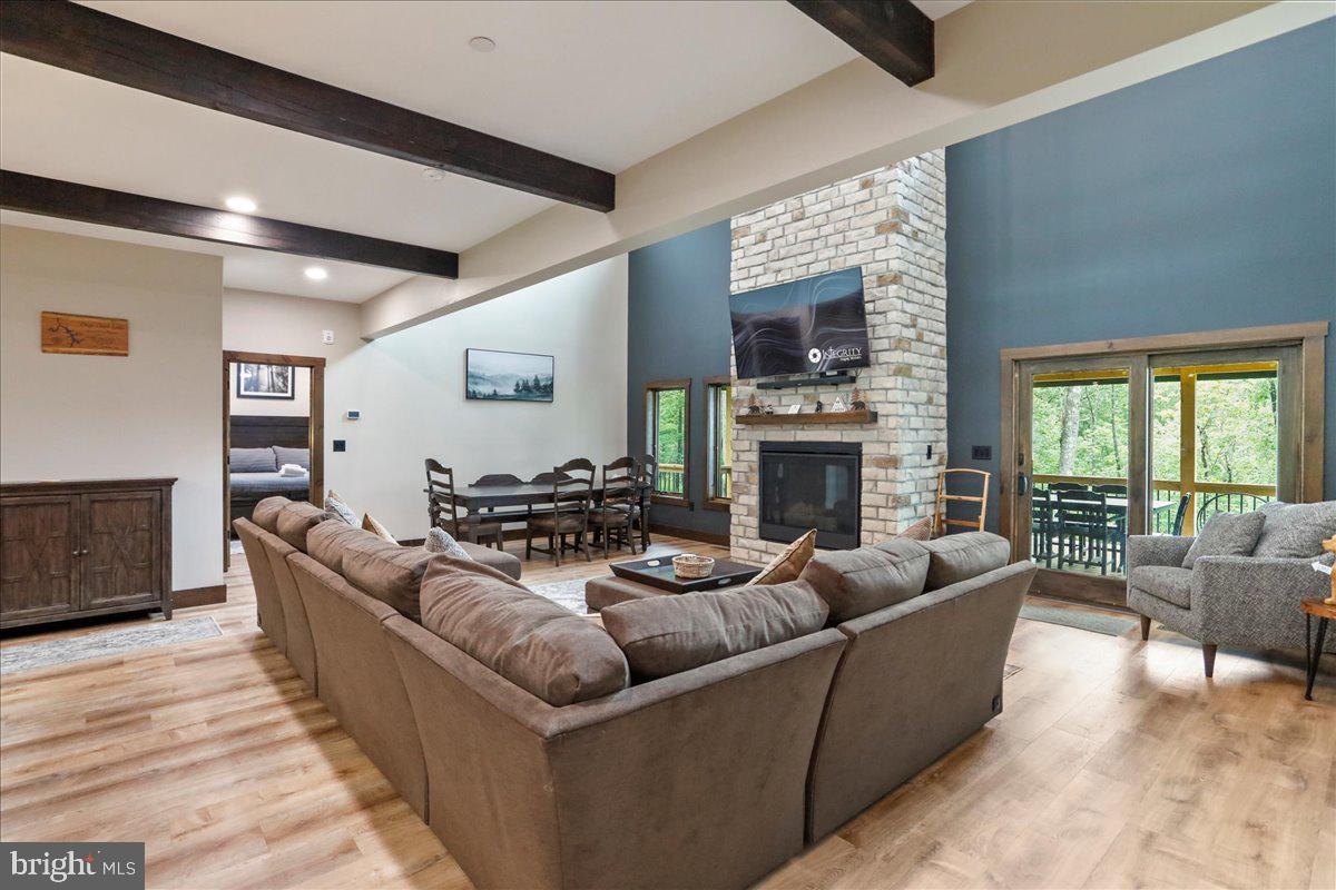 LODESTONE SUB - Residential