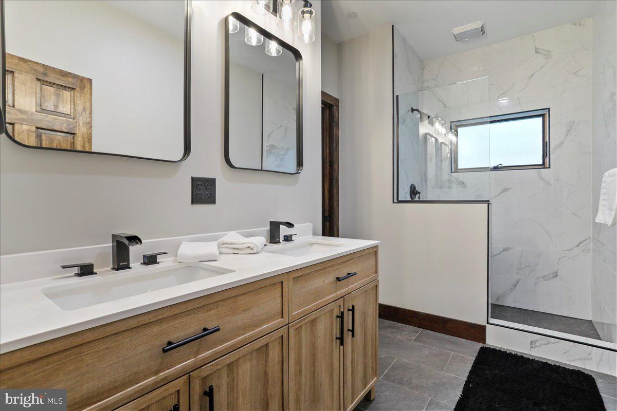 LODESTONE SUB - Residential