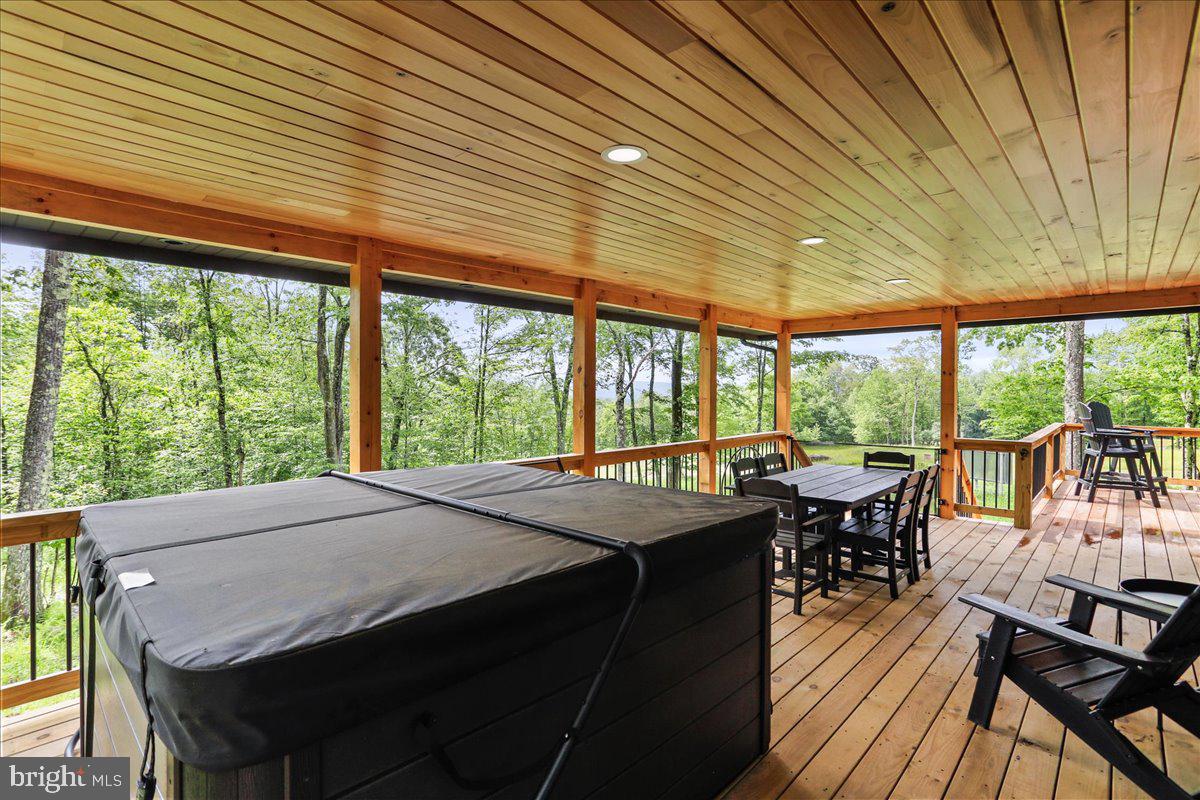 LODESTONE SUB - Residential