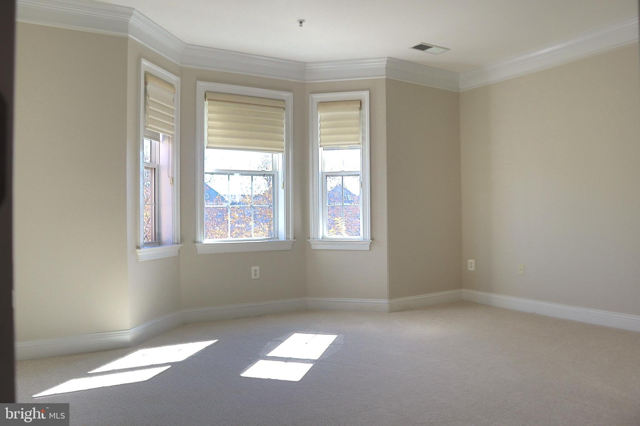 KING FARM BAILEYS COMMON - Residential