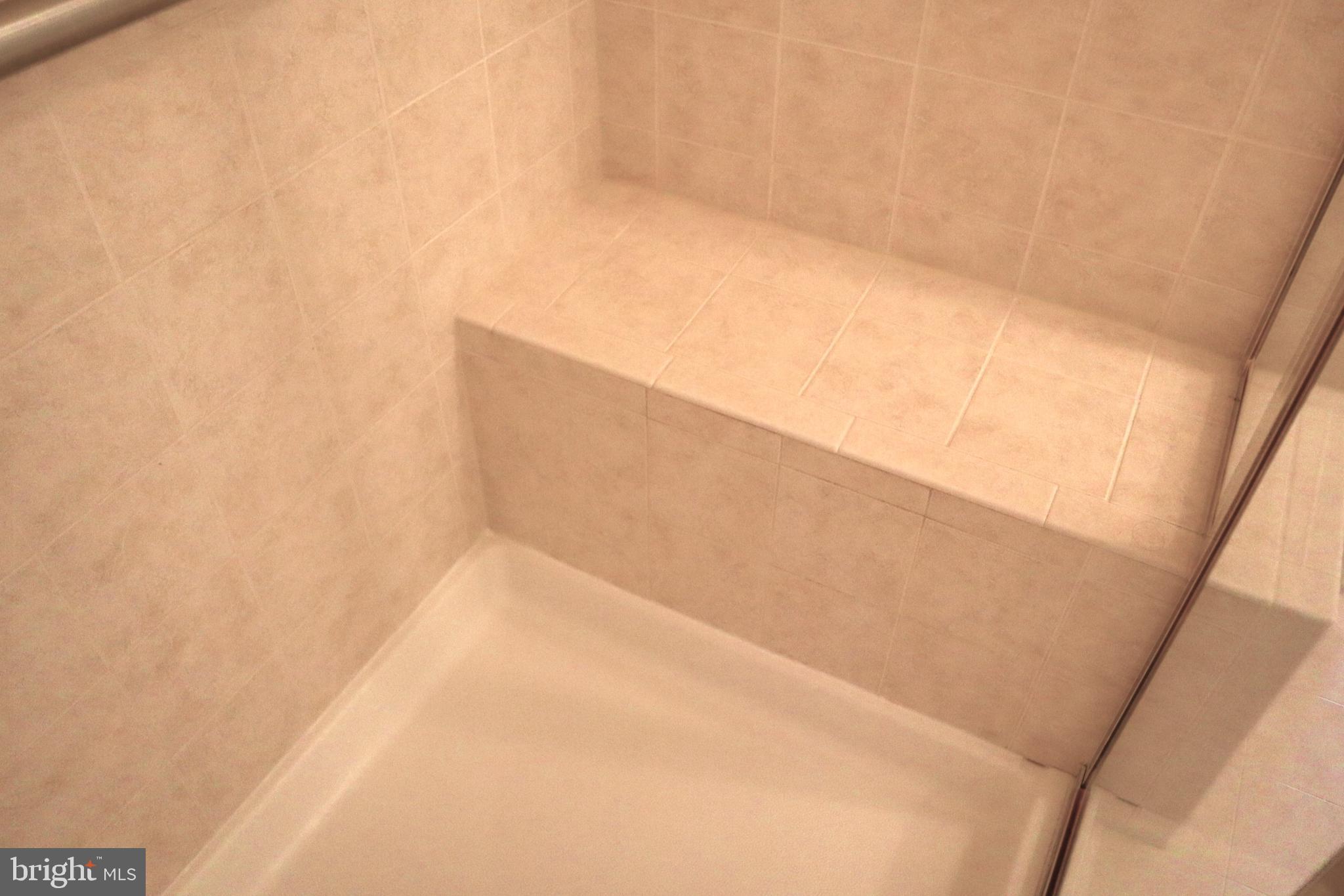 KING FARM BAILEYS COMMON - Residential