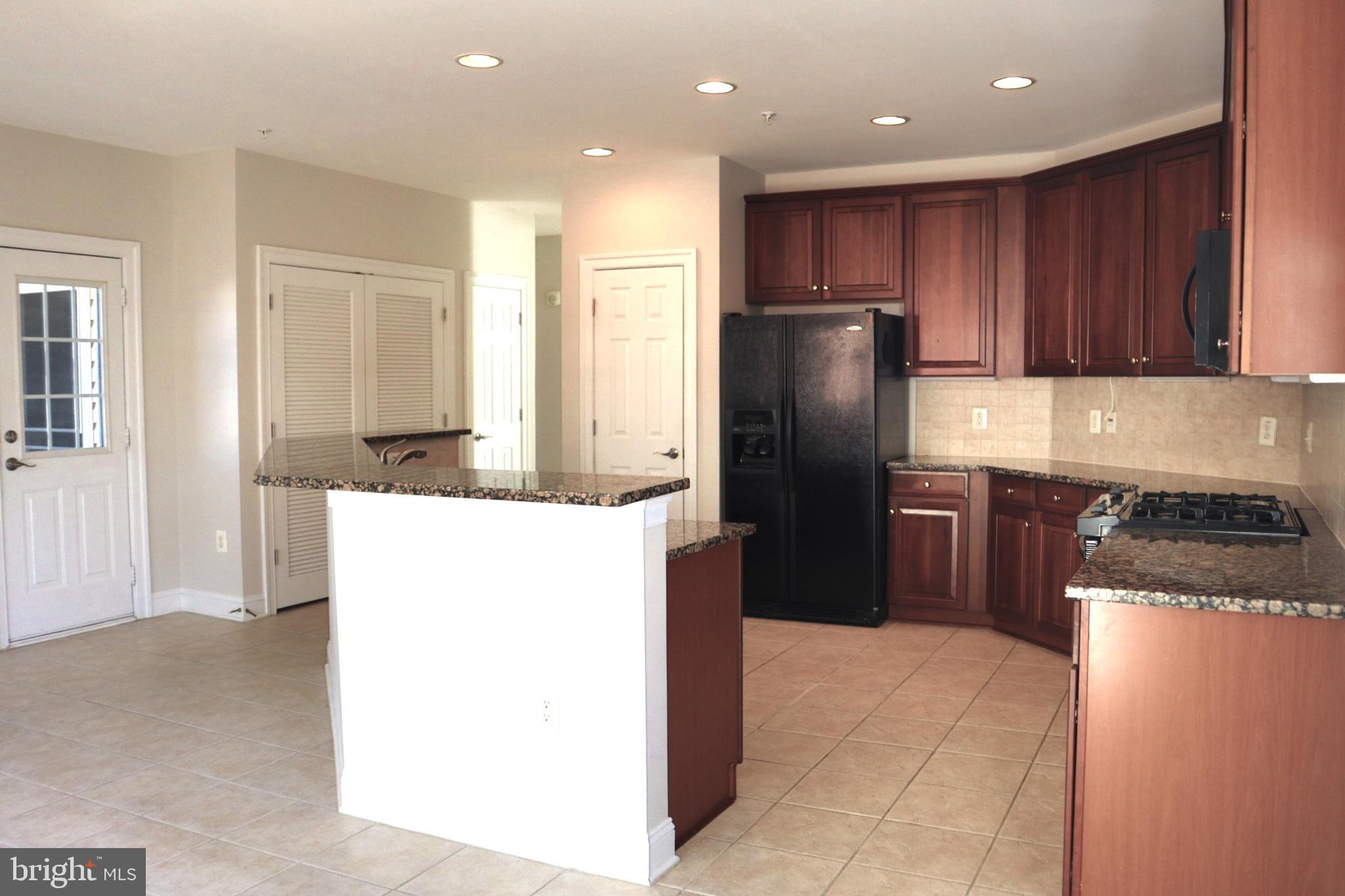 KING FARM BAILEYS COMMON - Residential