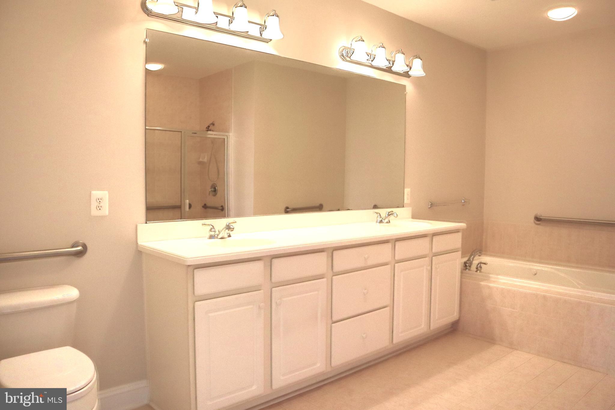 KING FARM BAILEYS COMMON - Residential