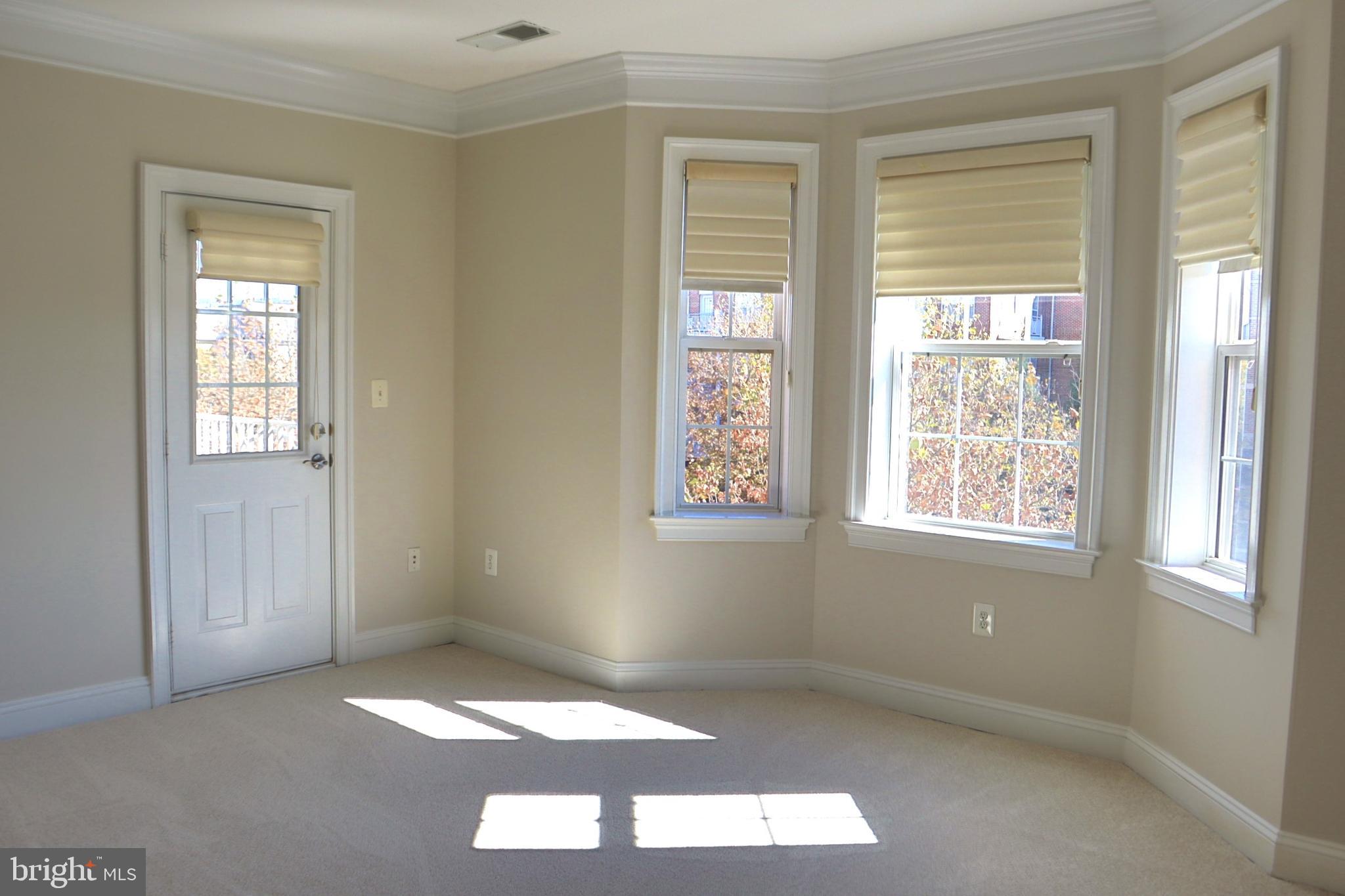 KING FARM BAILEYS COMMON - Residential