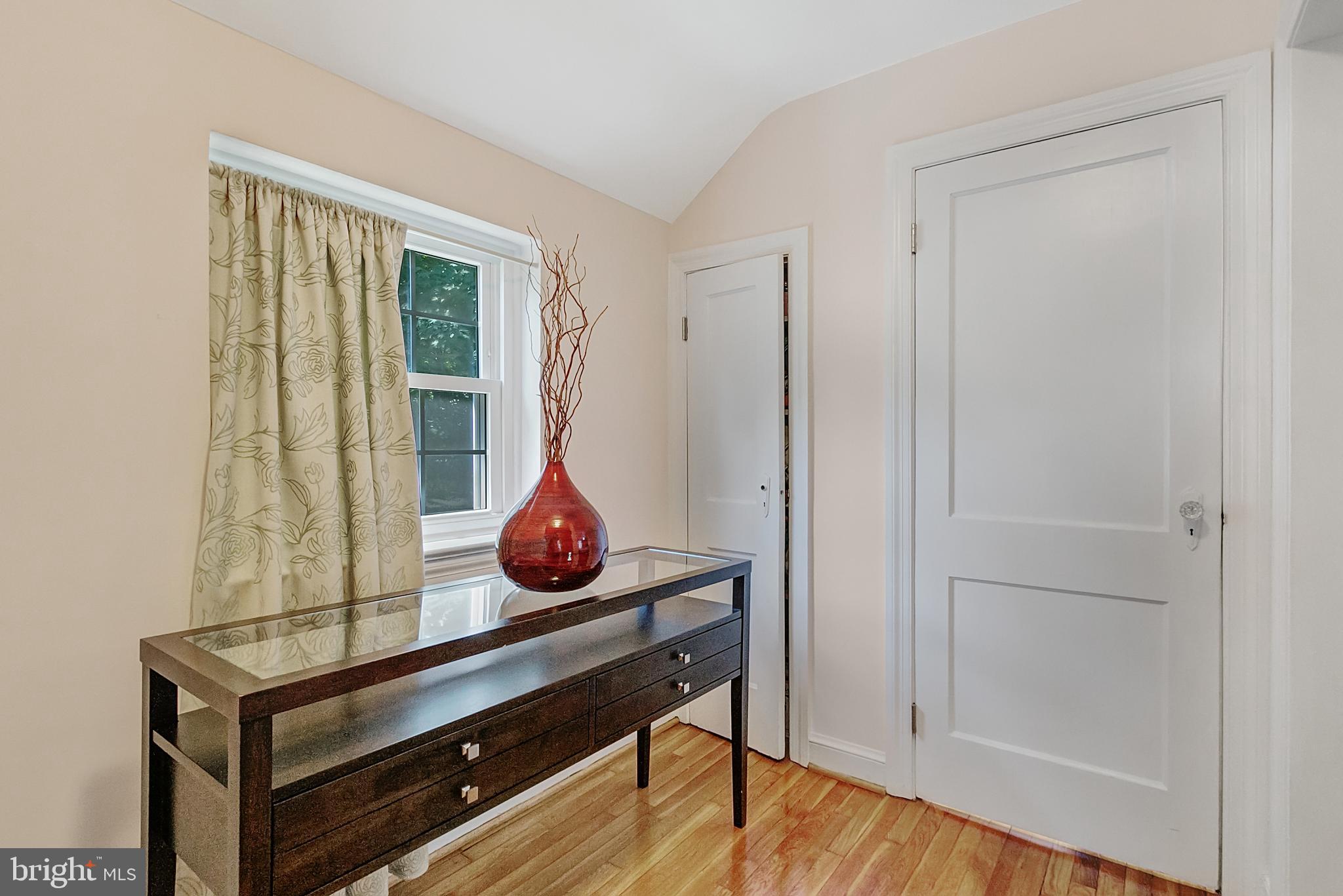 ARLINGTON - Residential Lease