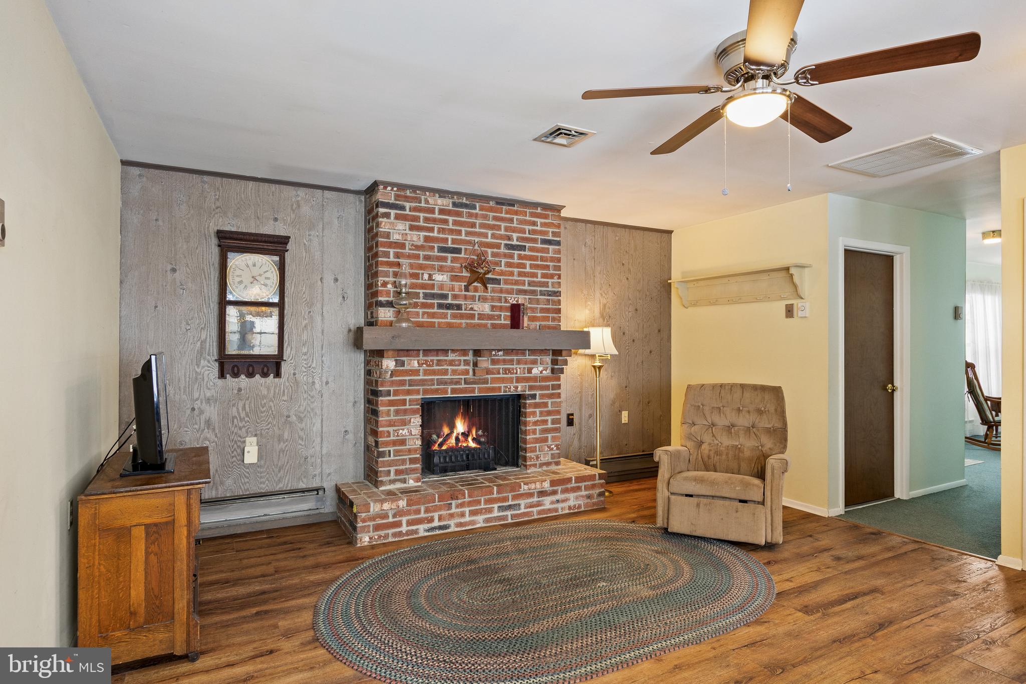 LEISURETOWNE - Residential