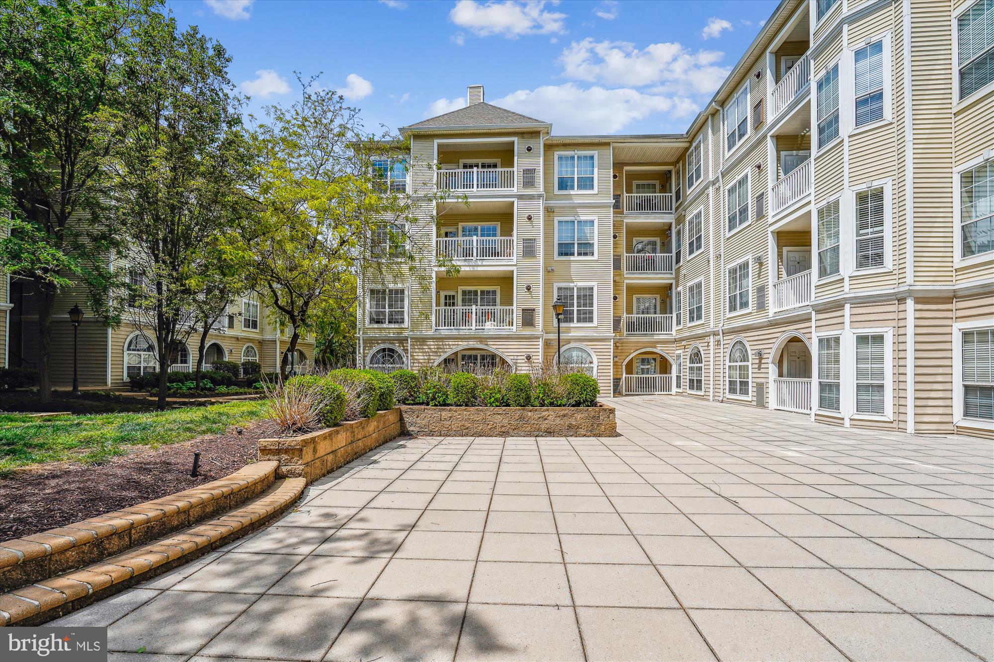 PALAZZO AT PARK CENTER - Residential