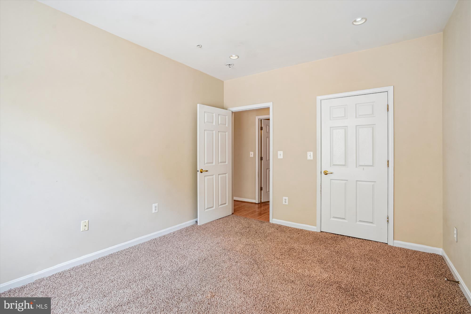 PALAZZO AT PARK CENTER - Residential