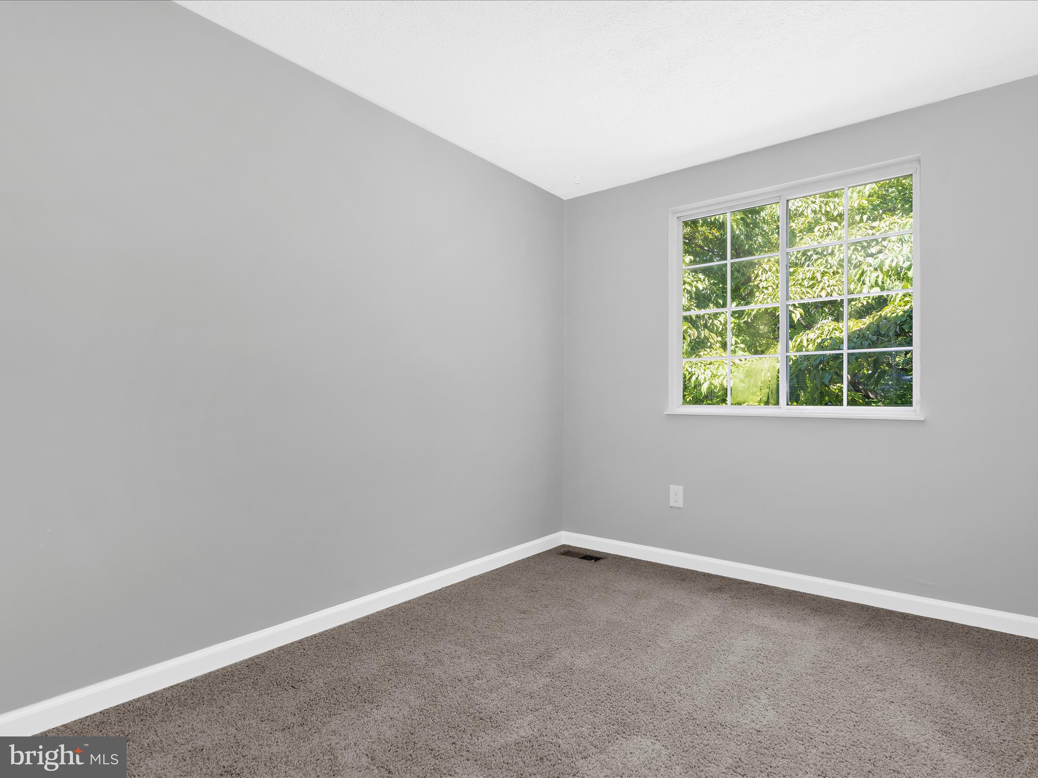 AMBER MEADOWS - Residential