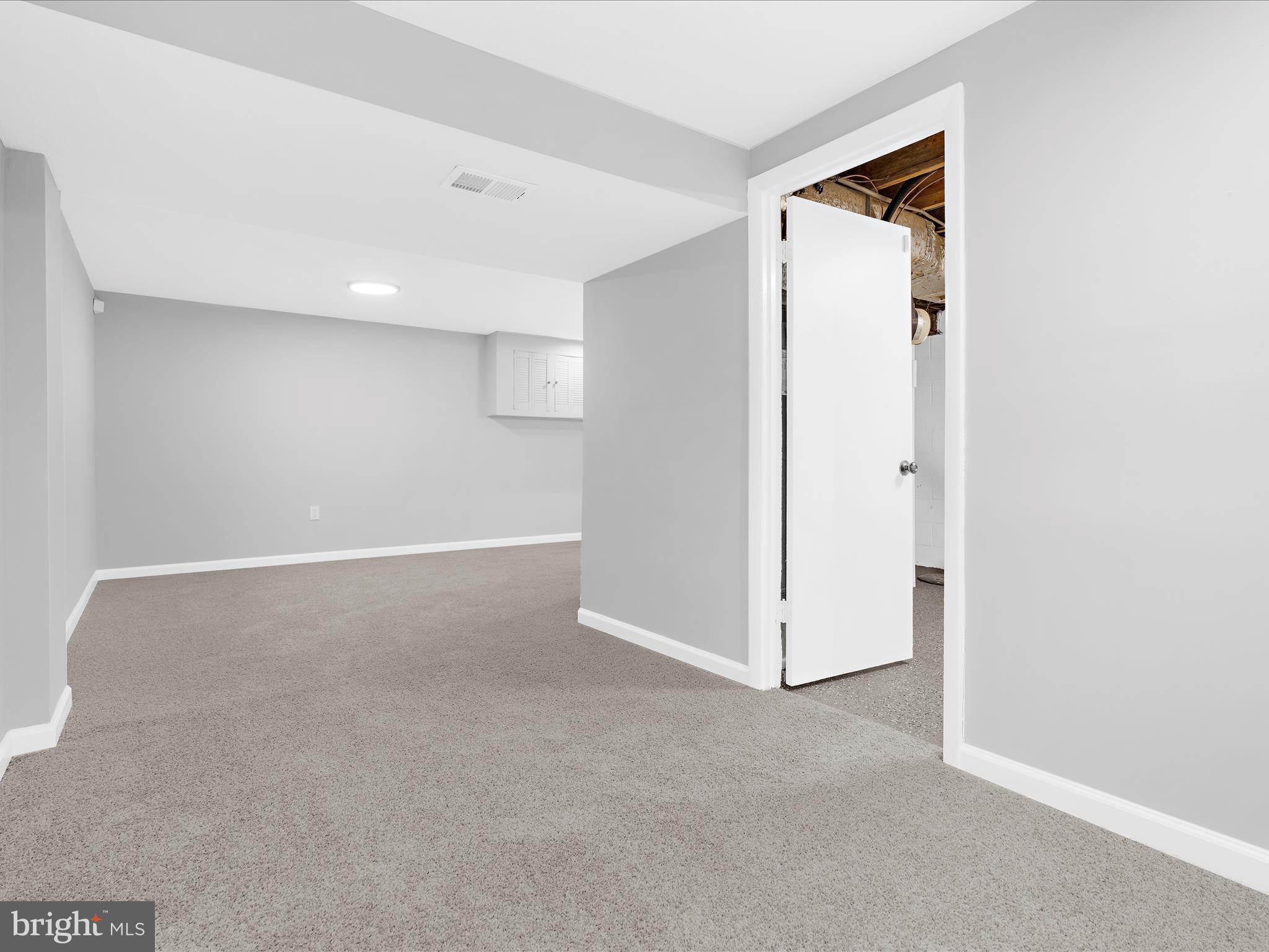 AMBER MEADOWS - Residential