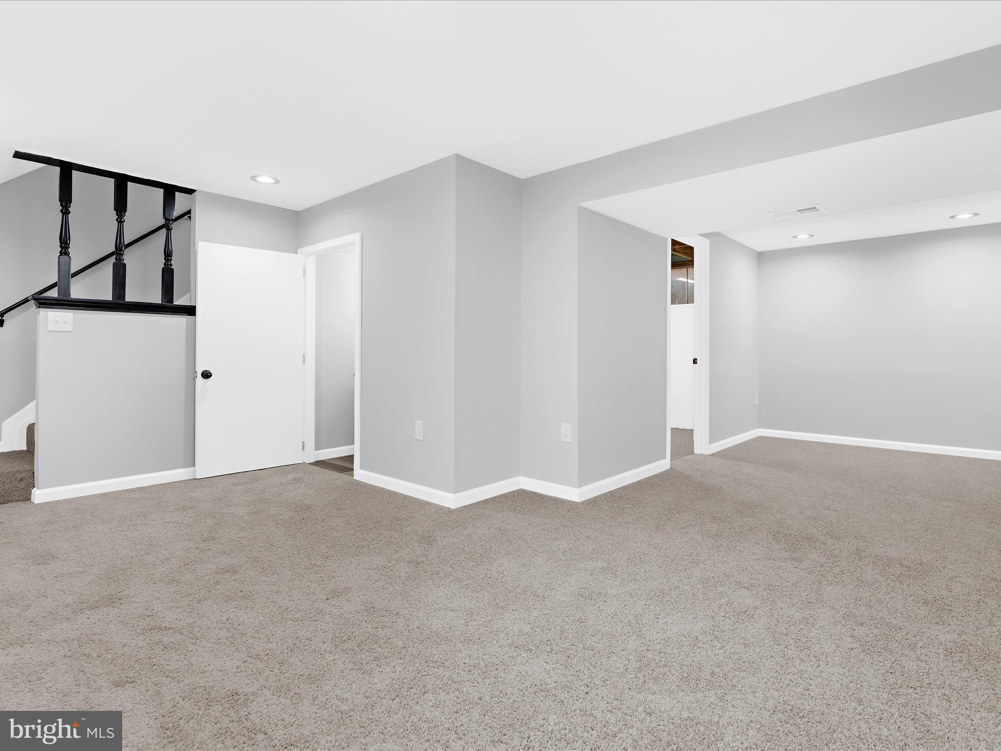 AMBER MEADOWS - Residential