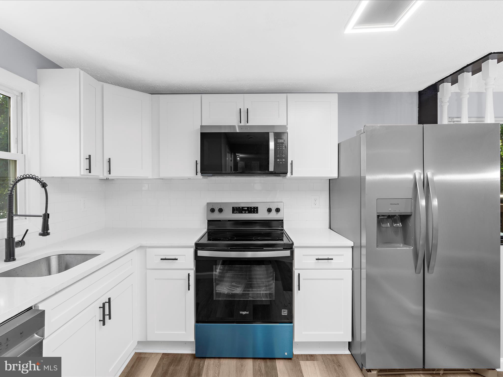 AMBER MEADOWS - Residential