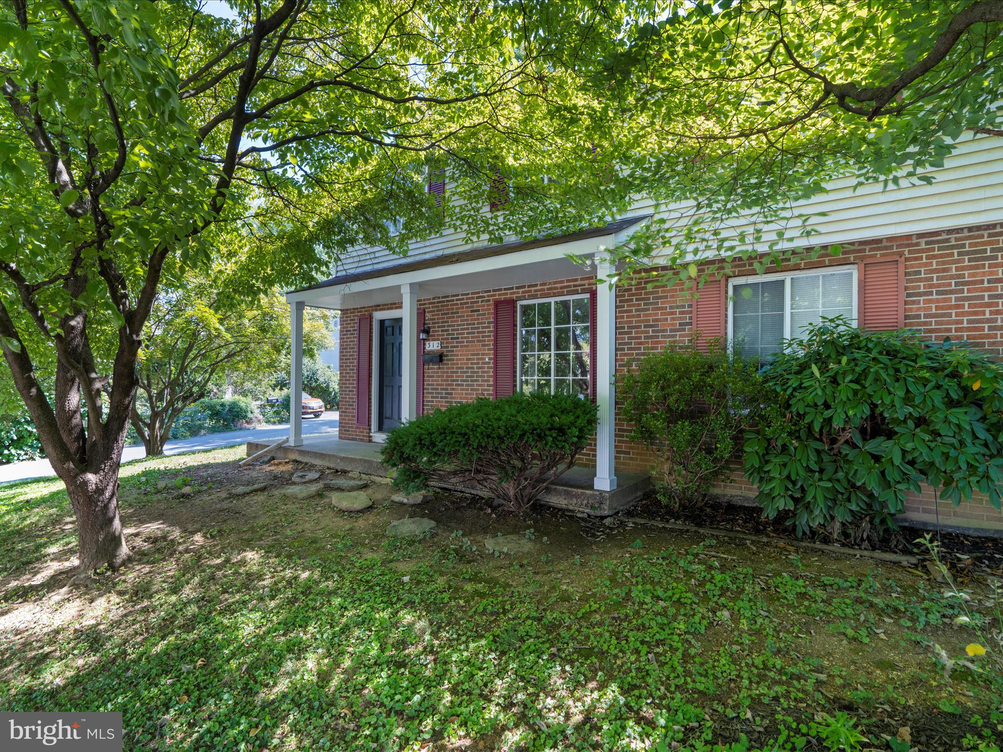 312 HEATHER RIDGE DRIVE