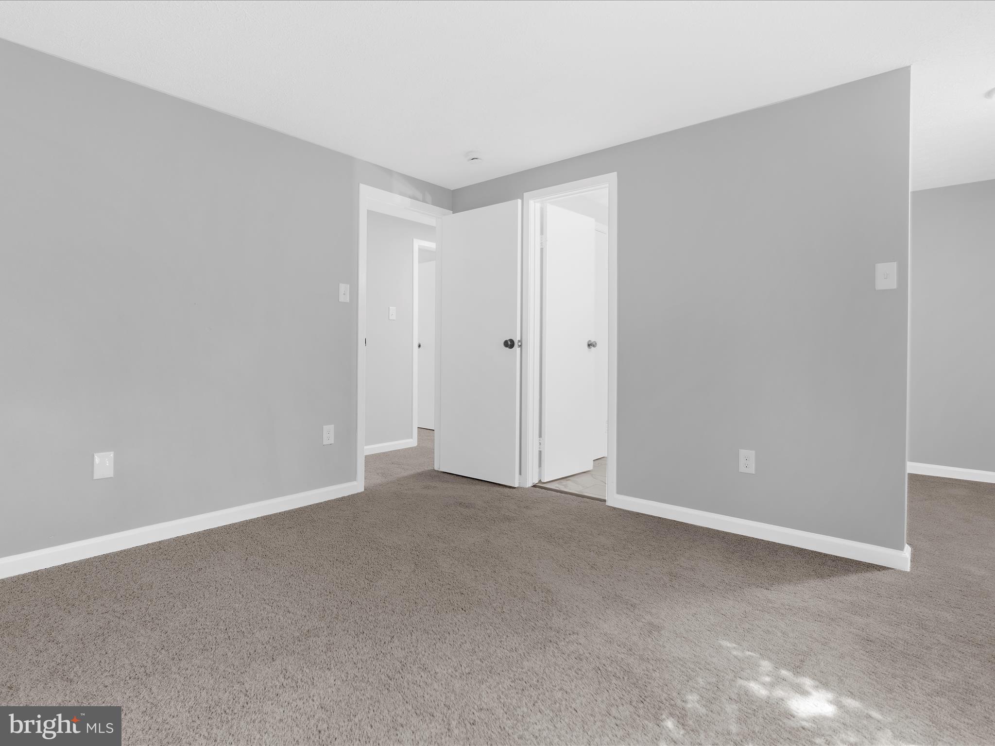 AMBER MEADOWS - Residential