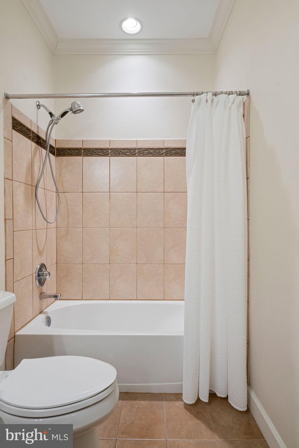 HERITAGE HUNT - Residential