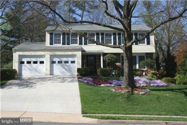 COUNTRY CLUB/LAKE MONTCLAIR - Residential Lease