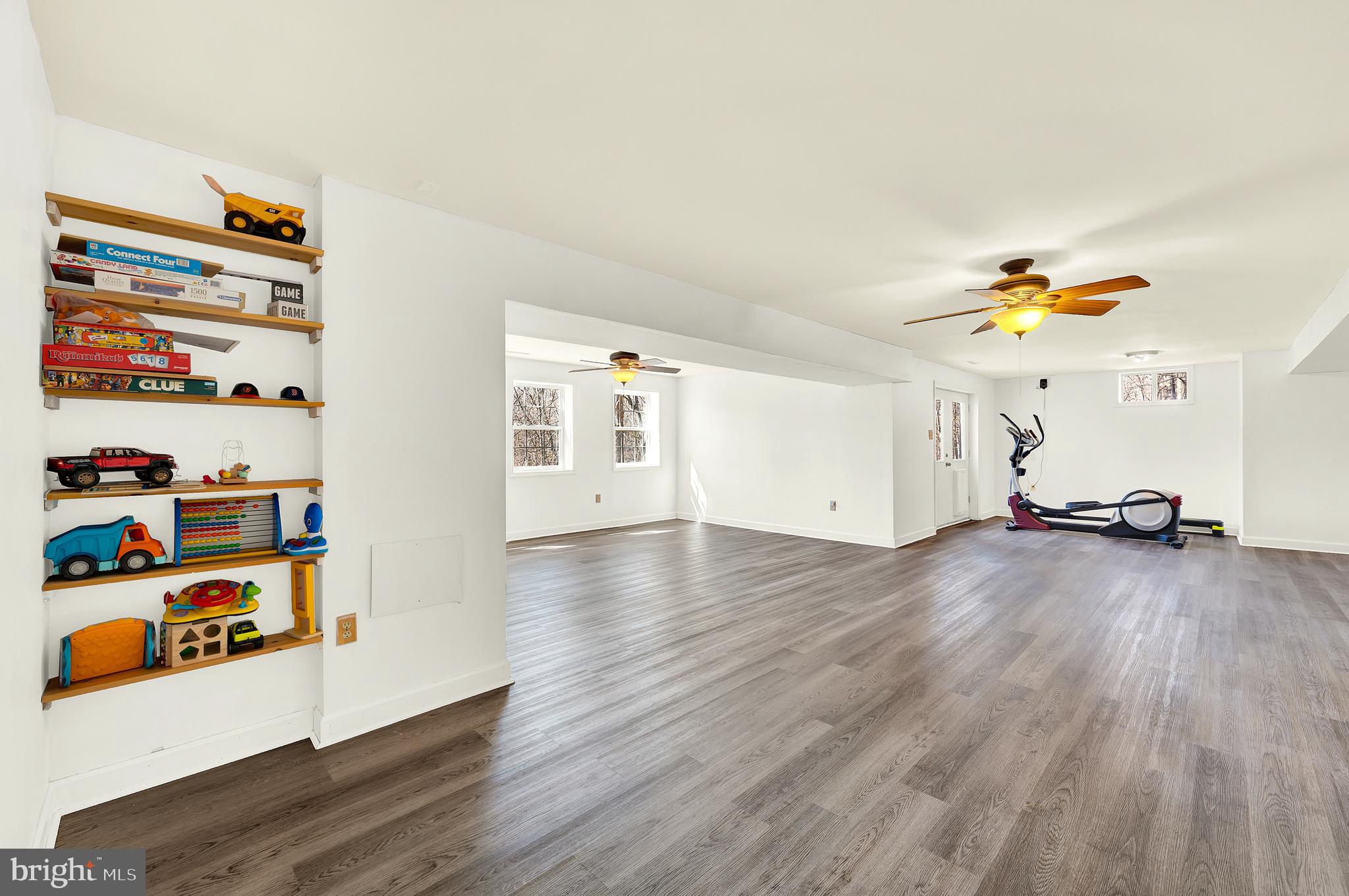 SHERWOOD FOREST - Residential