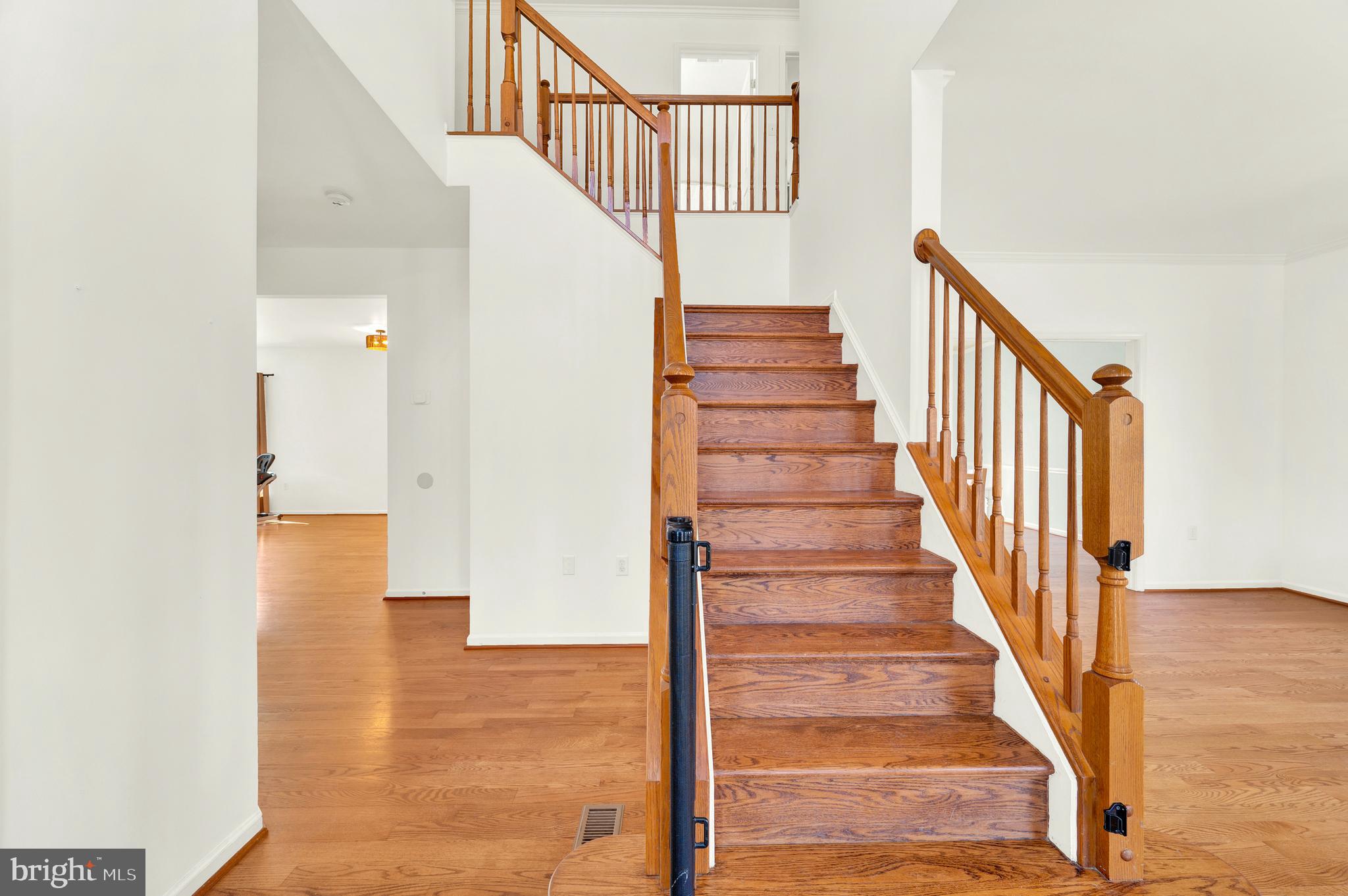 SHERWOOD FOREST - Residential