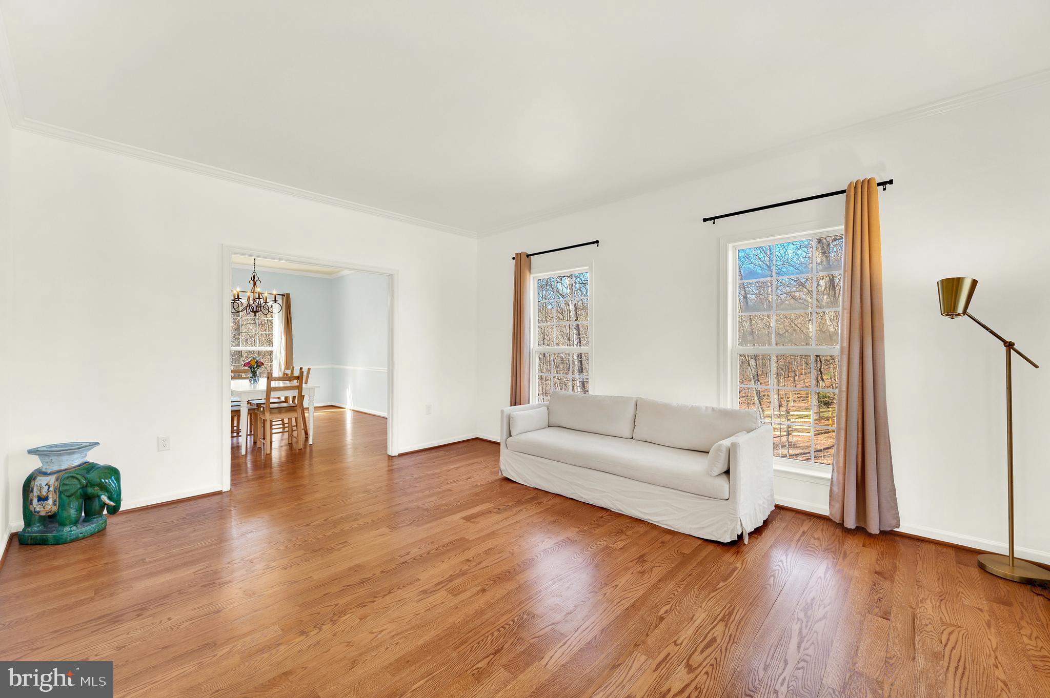 SHERWOOD FOREST - Residential