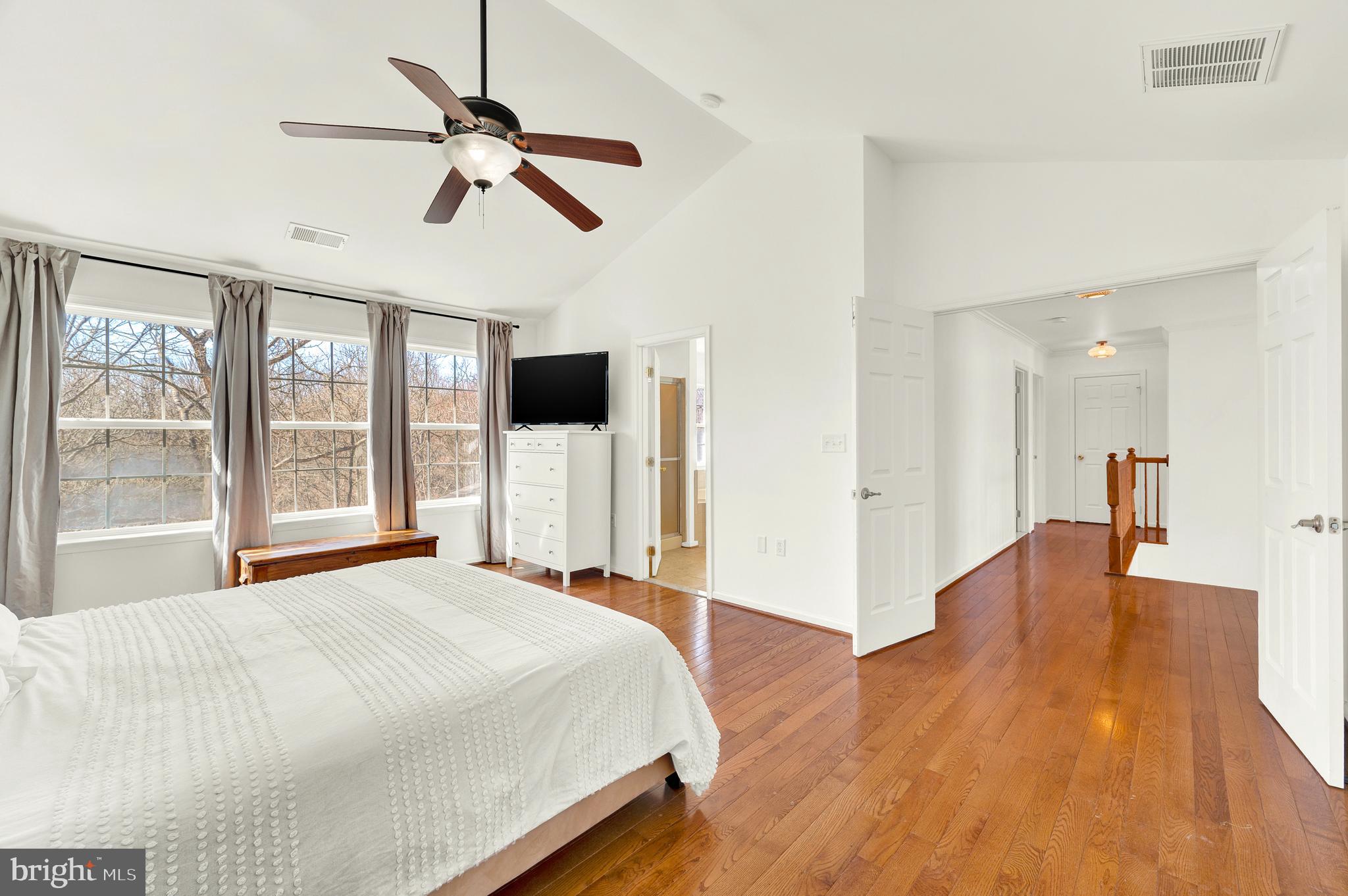 SHERWOOD FOREST - Residential