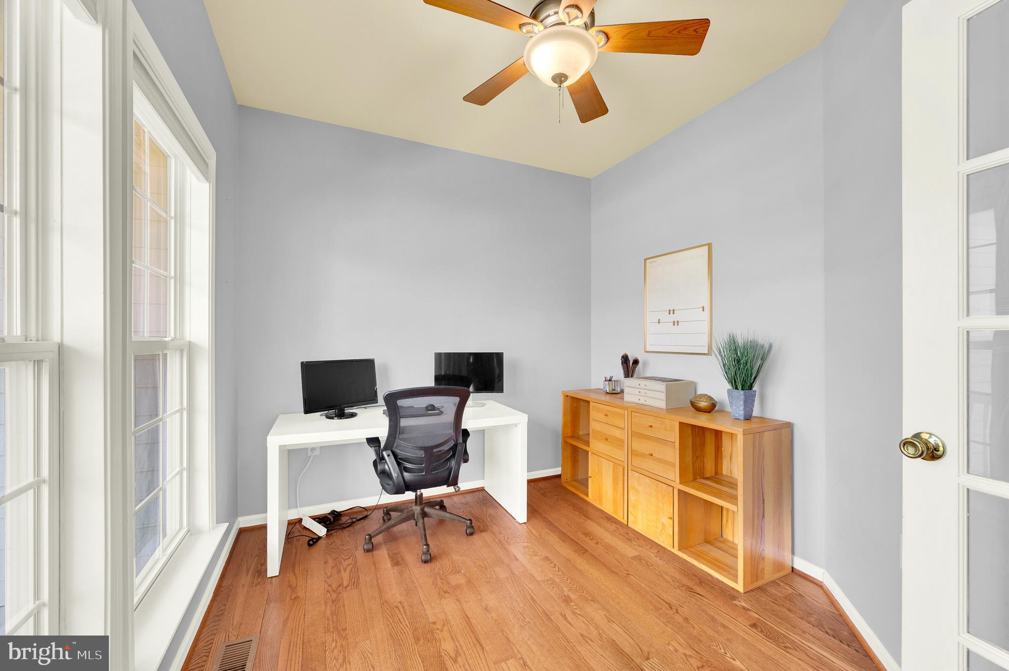 SHERWOOD FOREST - Residential