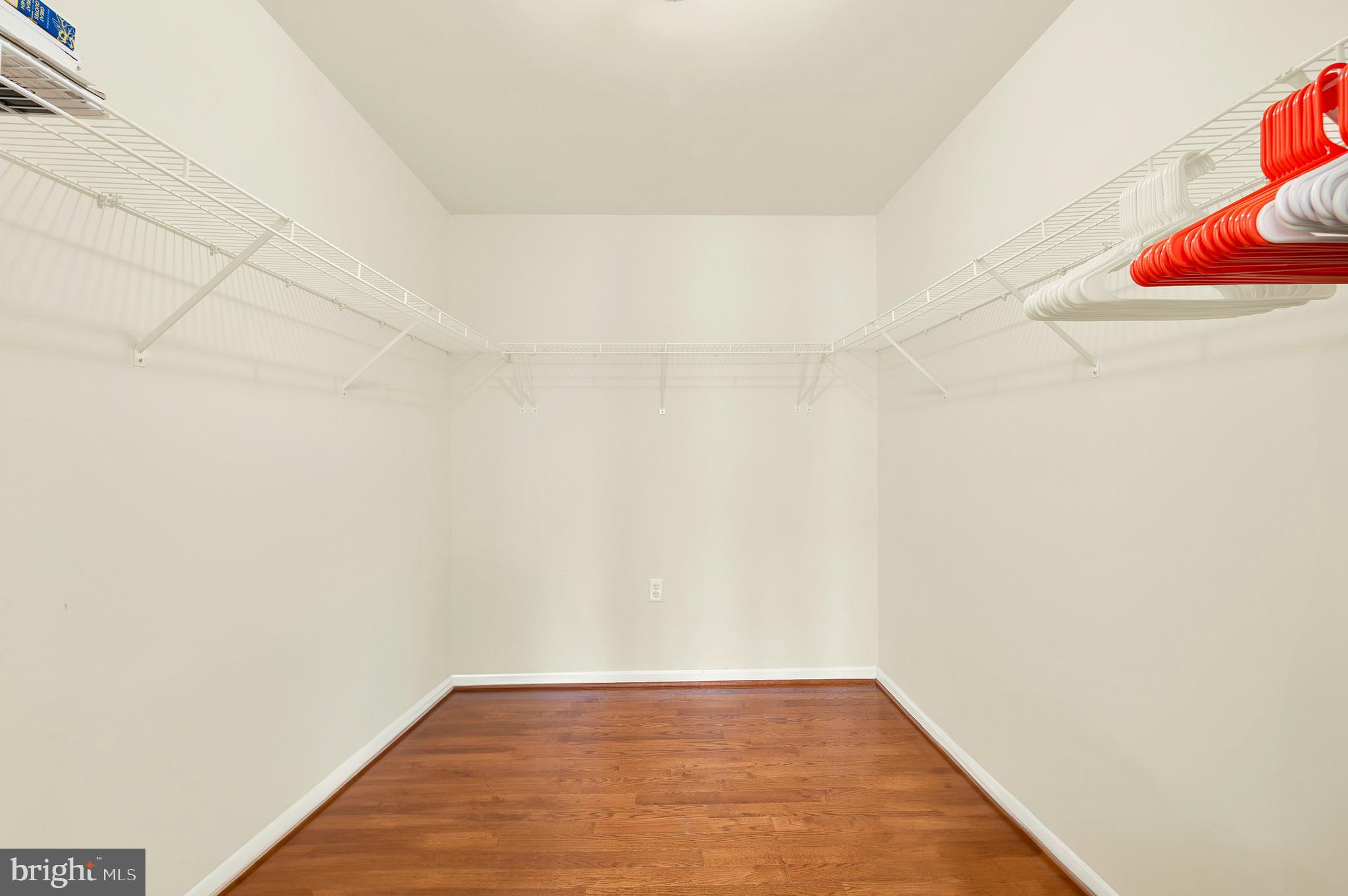 SHERWOOD FOREST - Residential