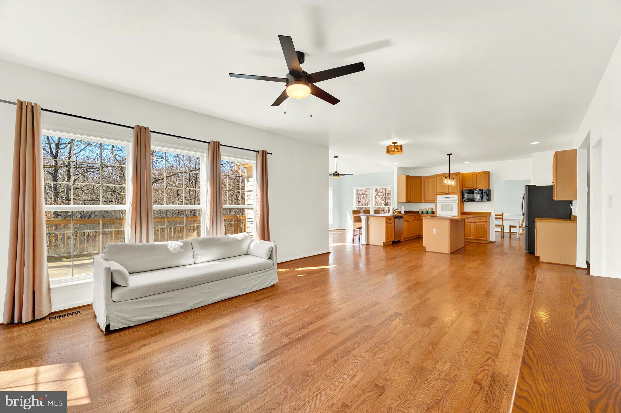 SHERWOOD FOREST - Residential