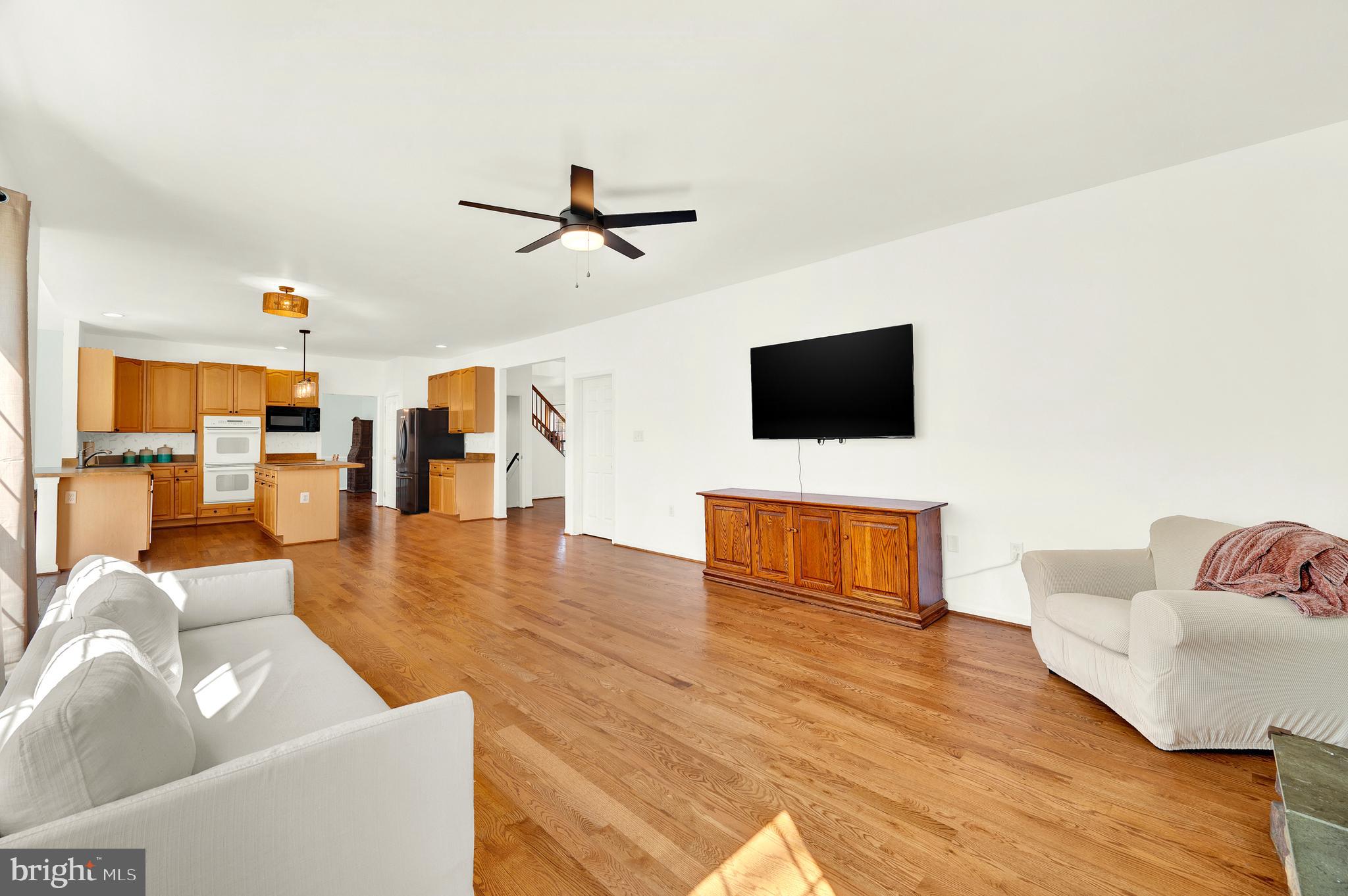 SHERWOOD FOREST - Residential