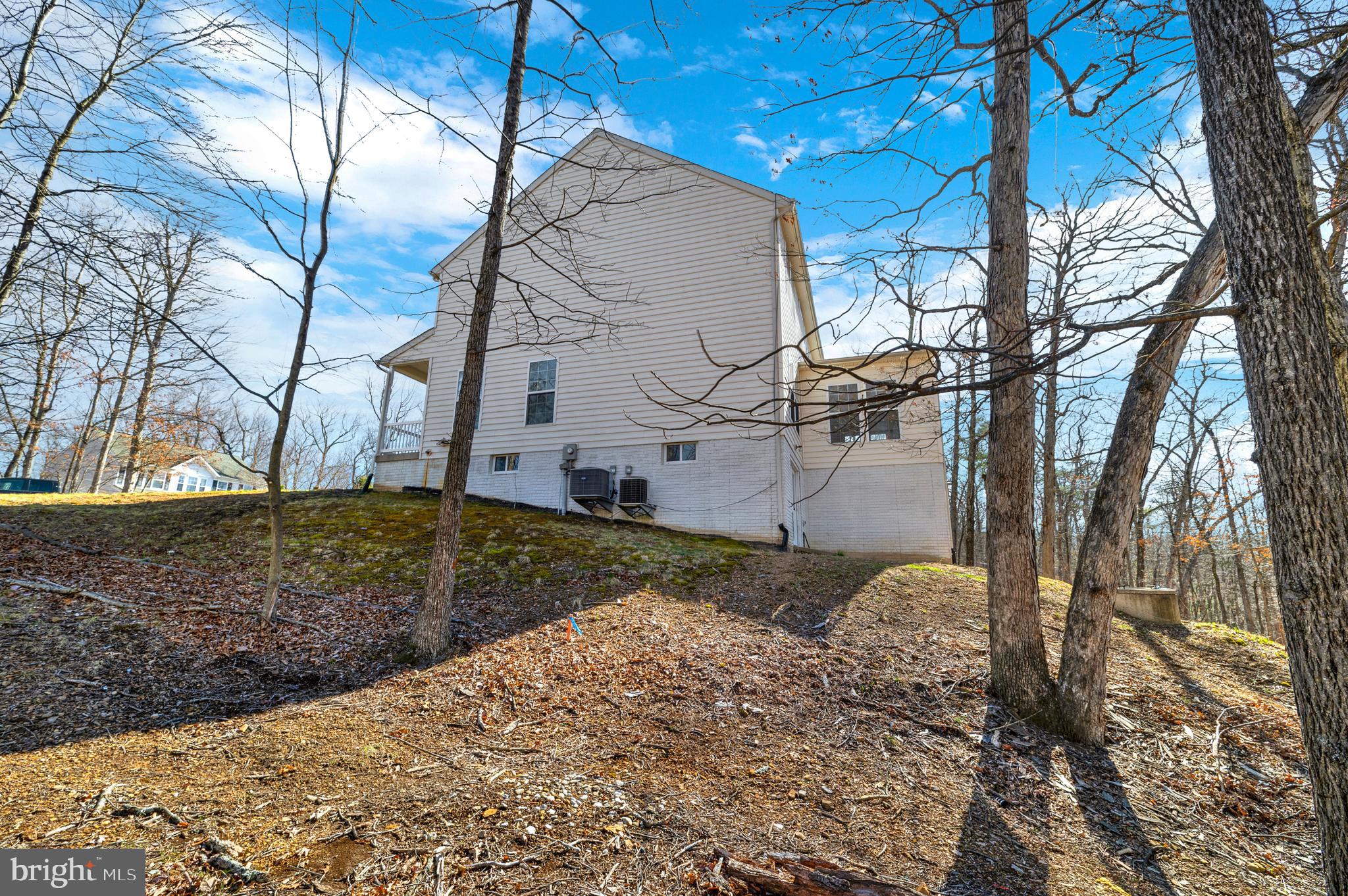 SHERWOOD FOREST - Residential