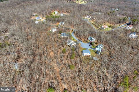listing image 80