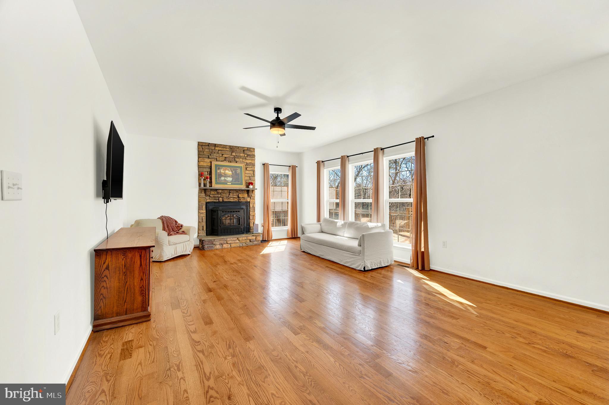 SHERWOOD FOREST - Residential