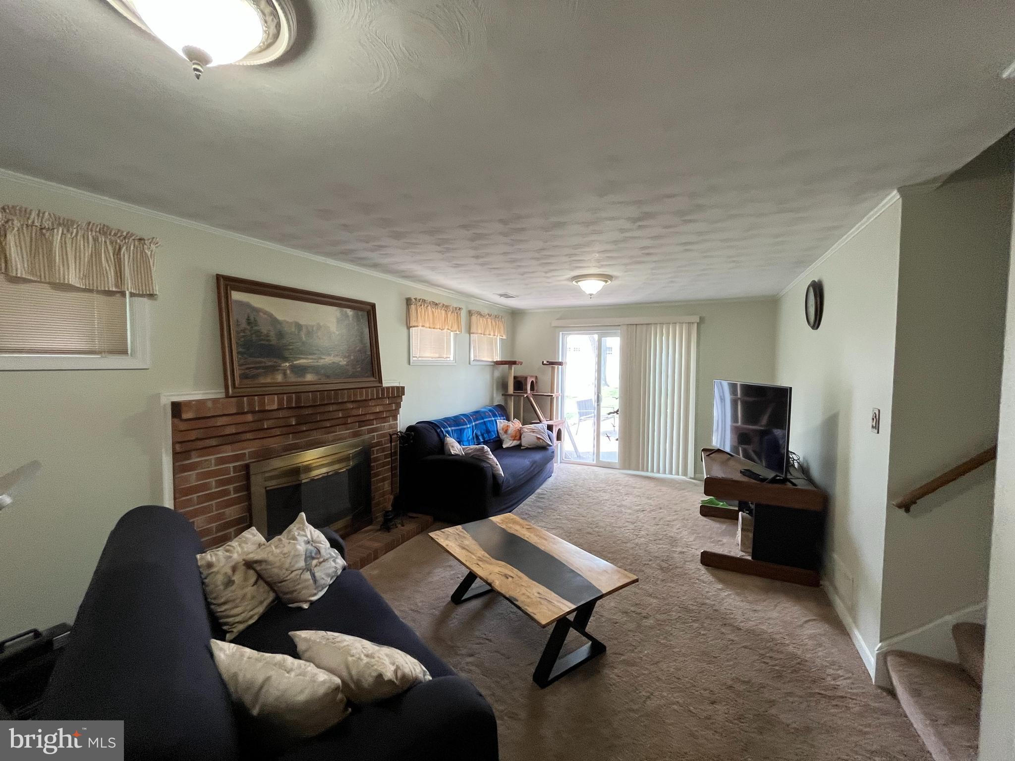 FOXHALL - Residential Lease