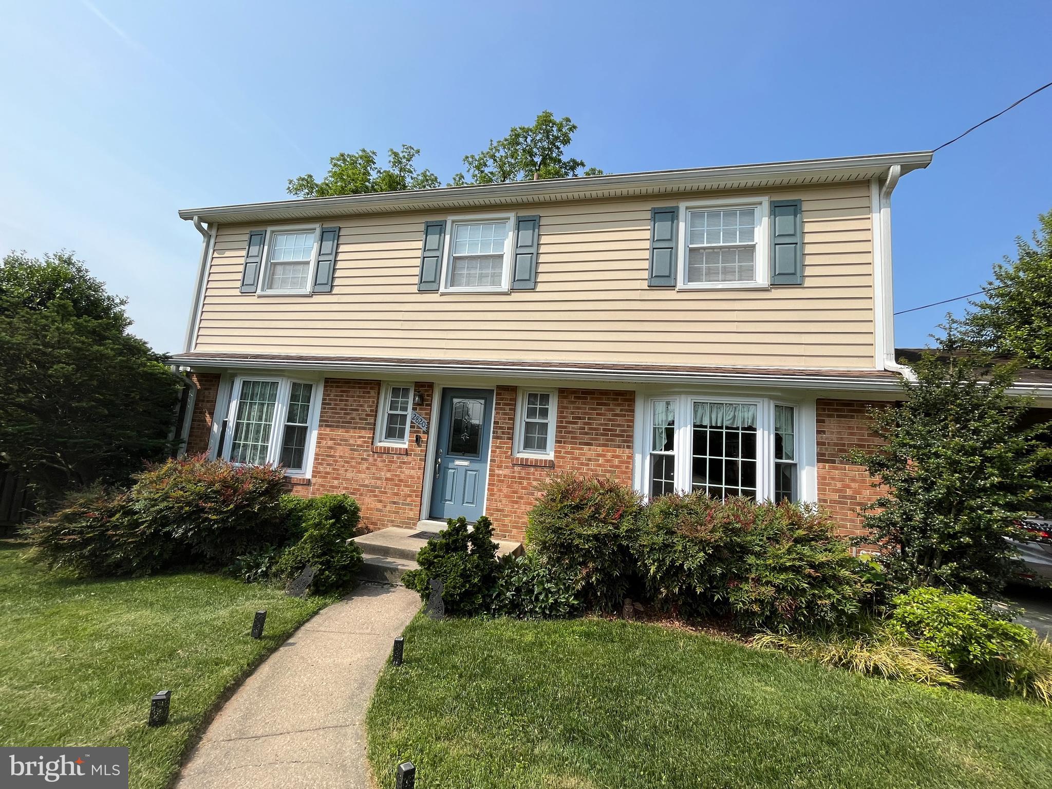 FOXHALL - Residential Lease