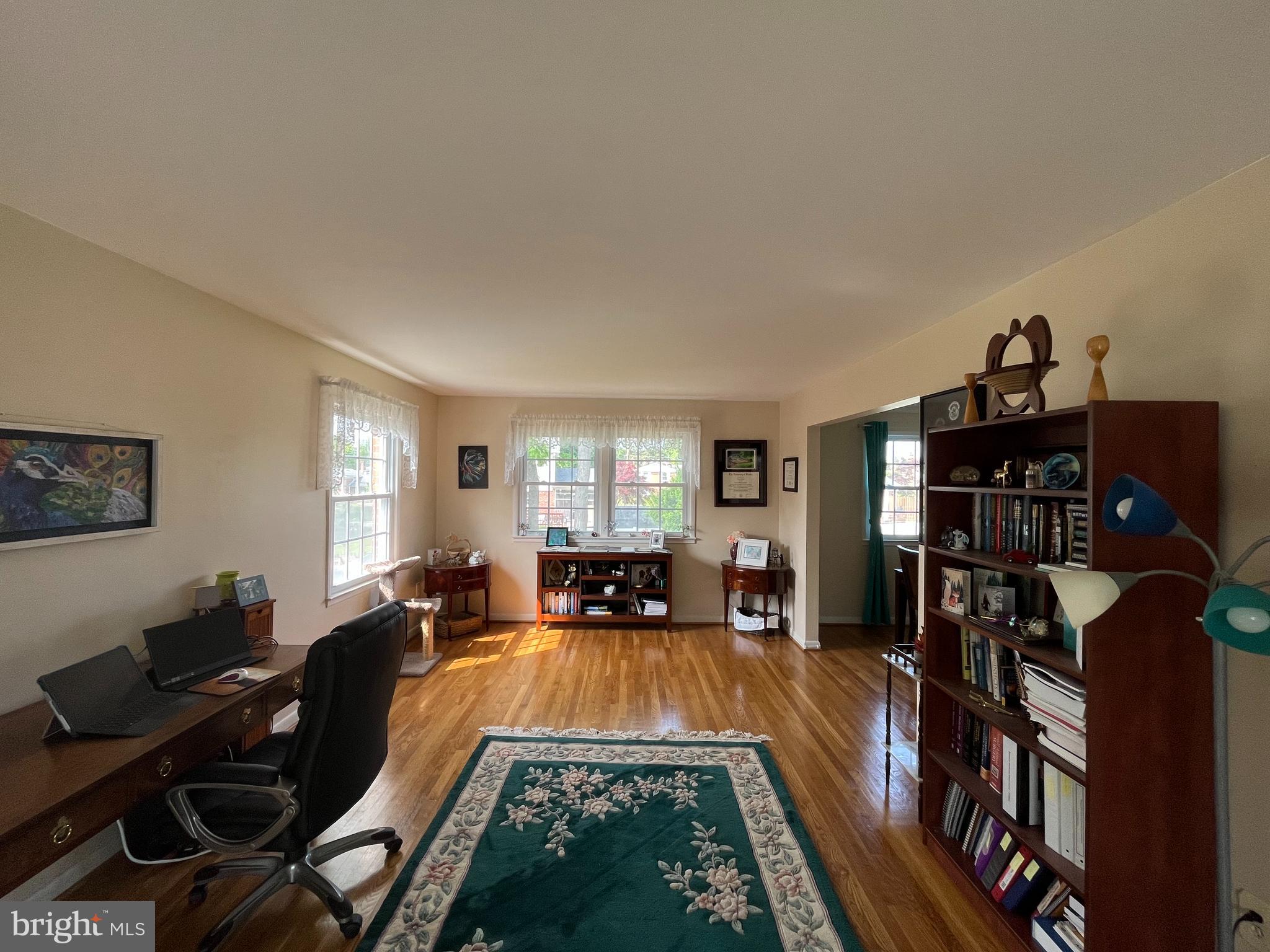 FOXHALL - Residential Lease