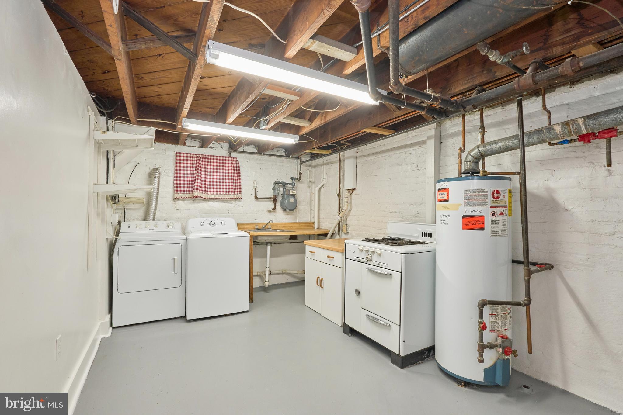 BALLSTON - Residential