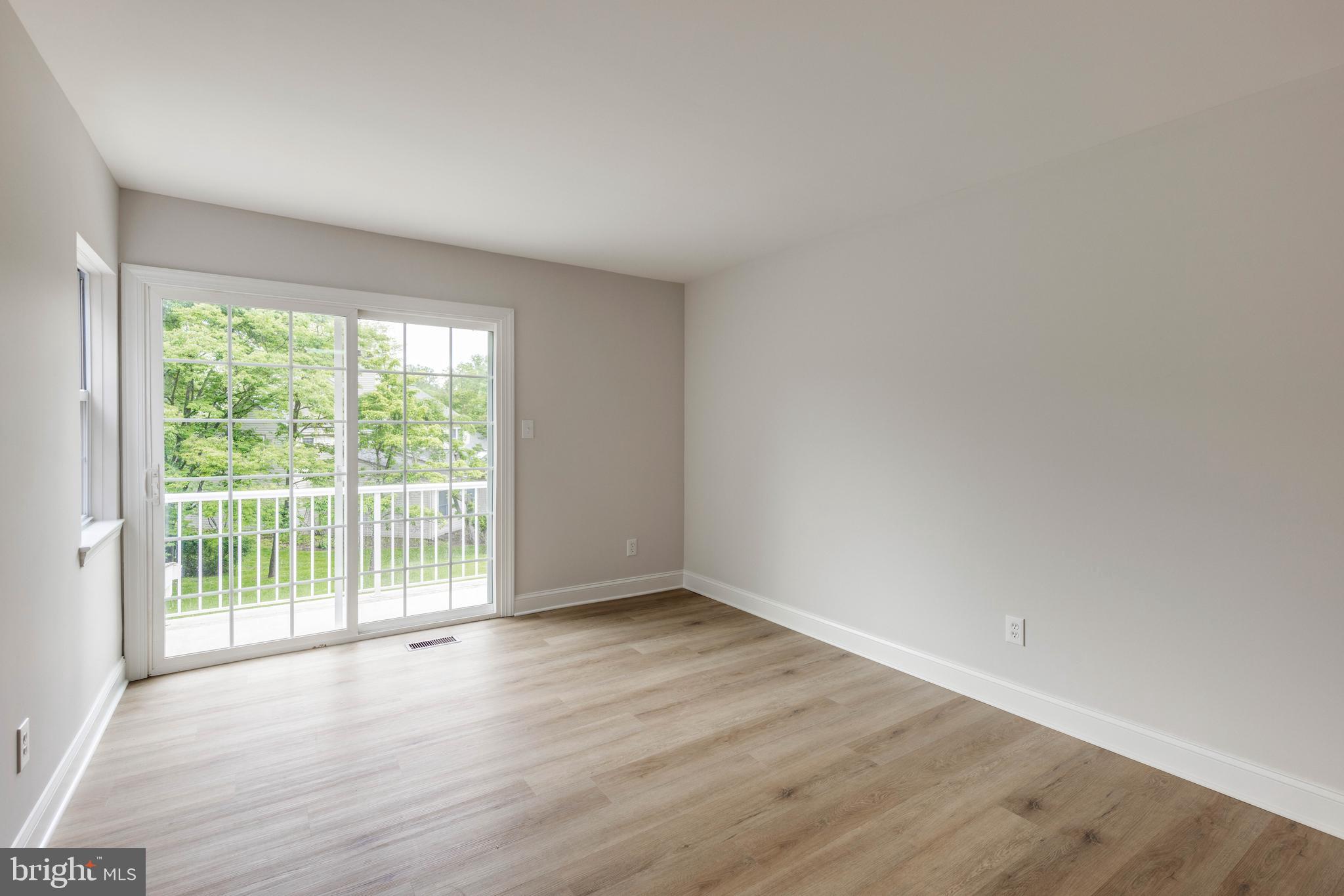 DULANEY GATE - Residential