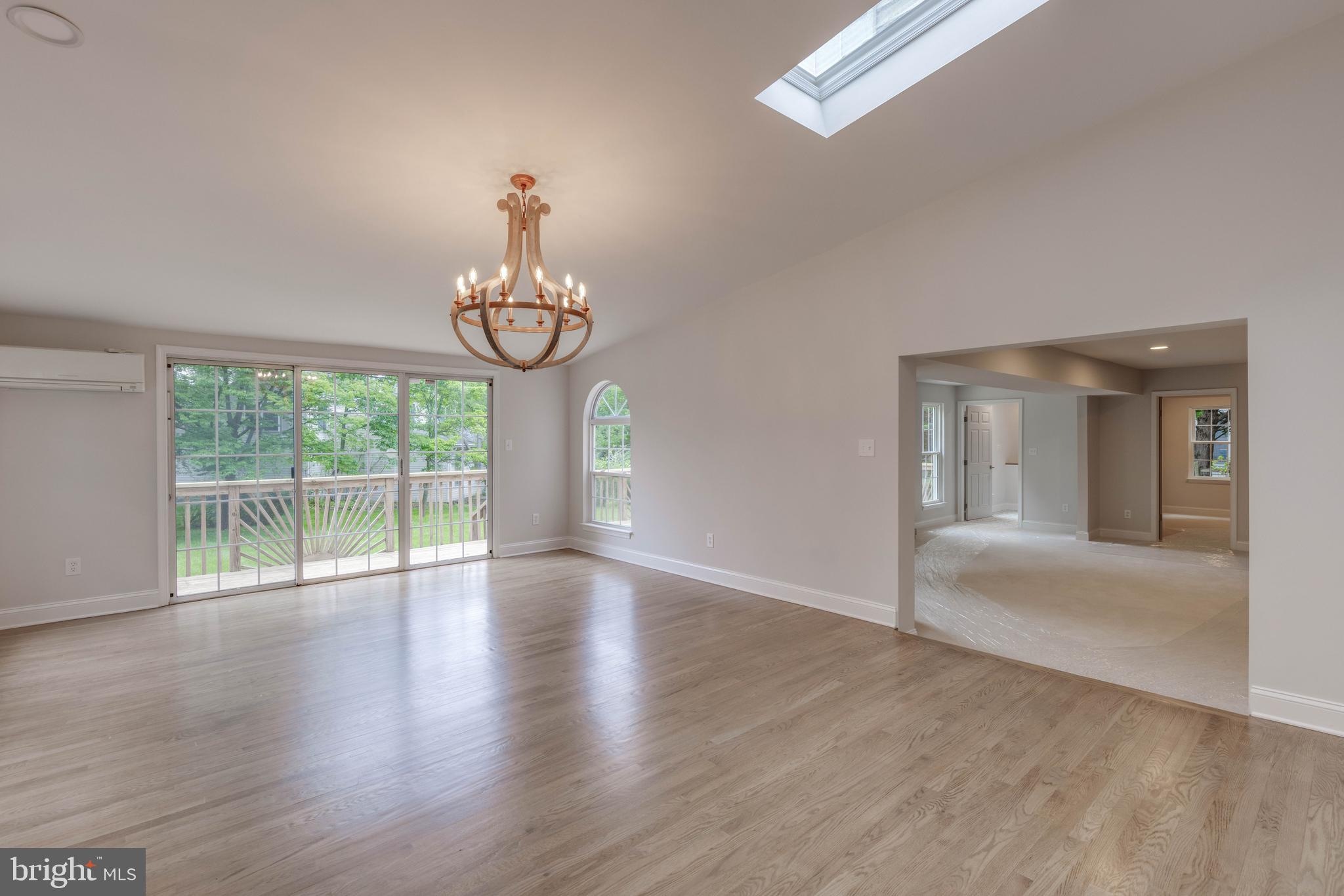 DULANEY GATE - Residential