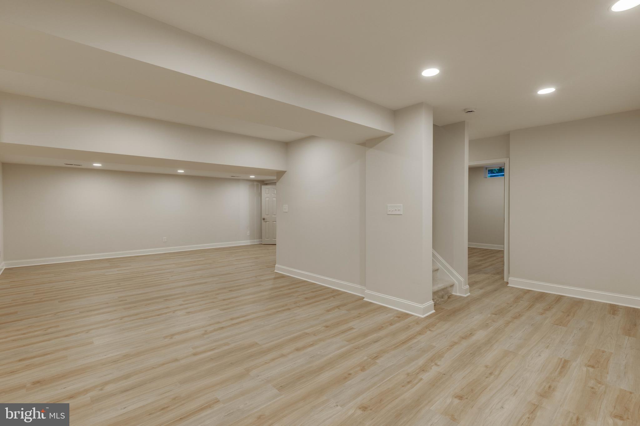 DULANEY GATE - Residential