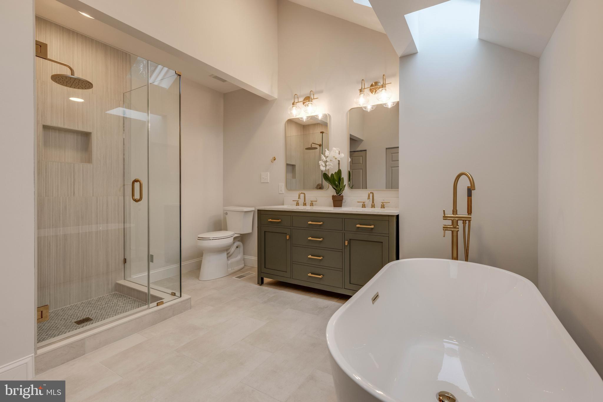 DULANEY GATE - Residential