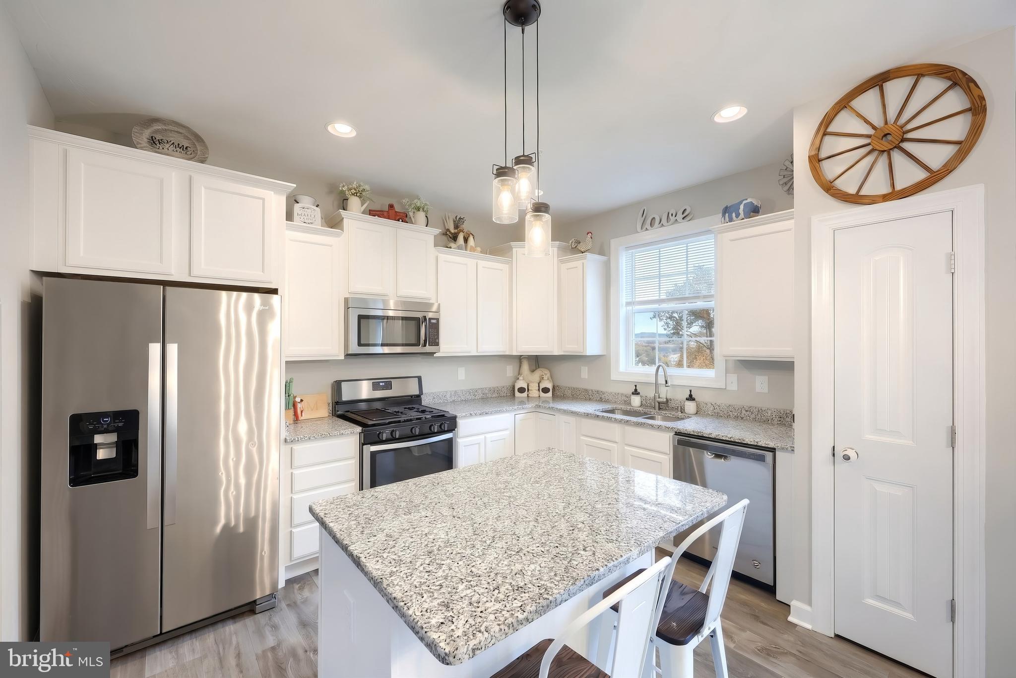 BROOKSIDE TOWNHOMES - Residential