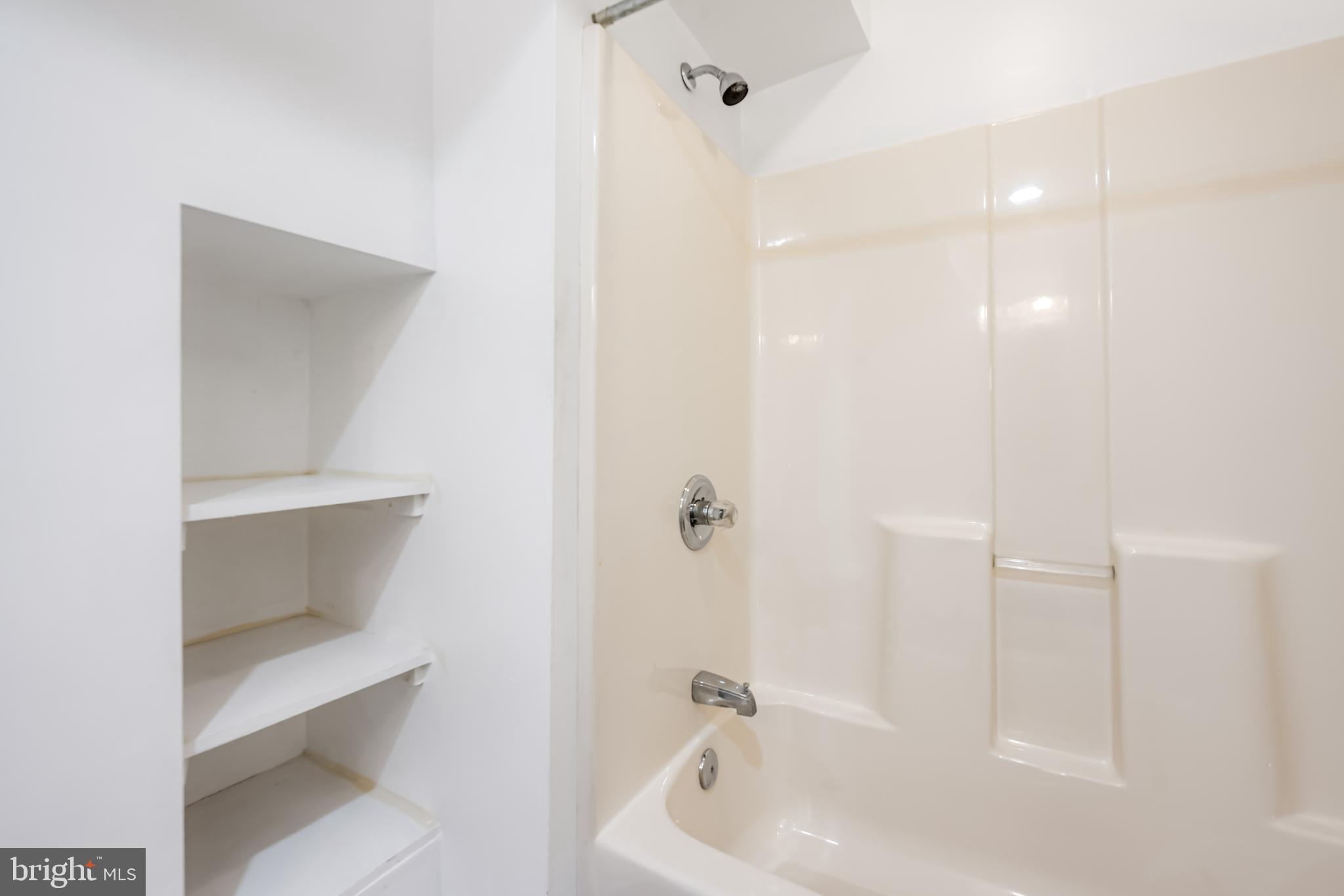 RESERVOIR HILL - Residential