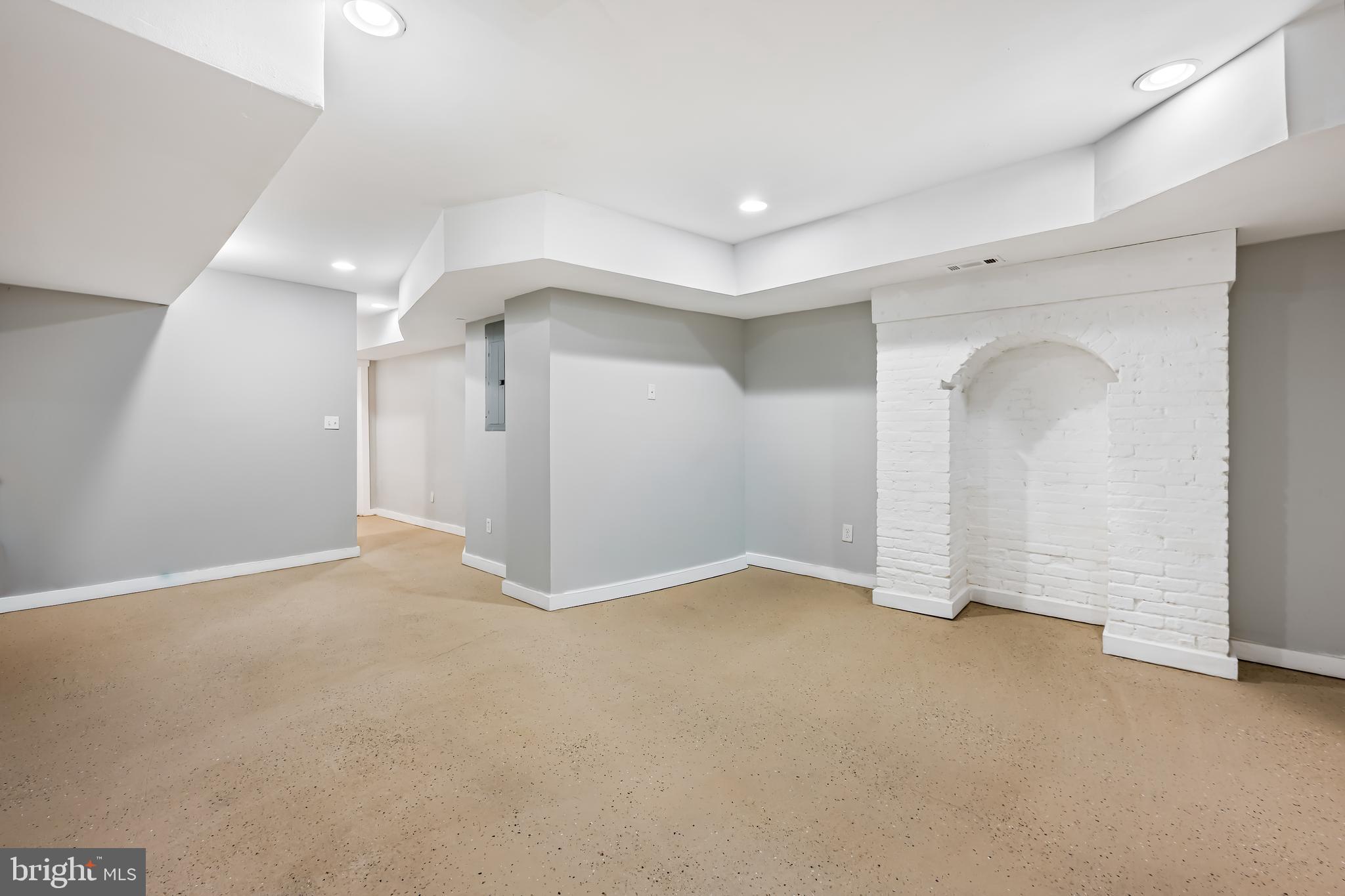 RESERVOIR HILL - Residential