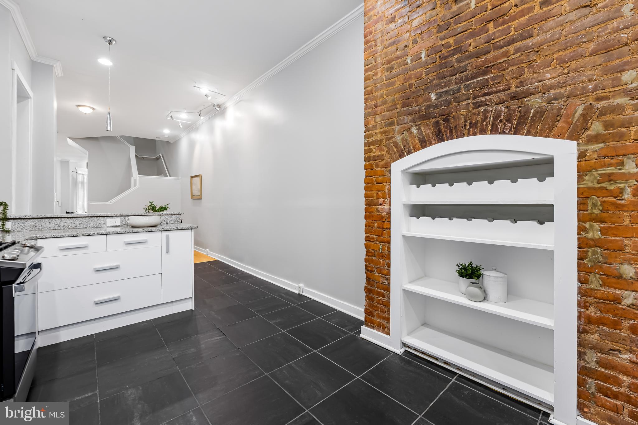 RESERVOIR HILL - Residential