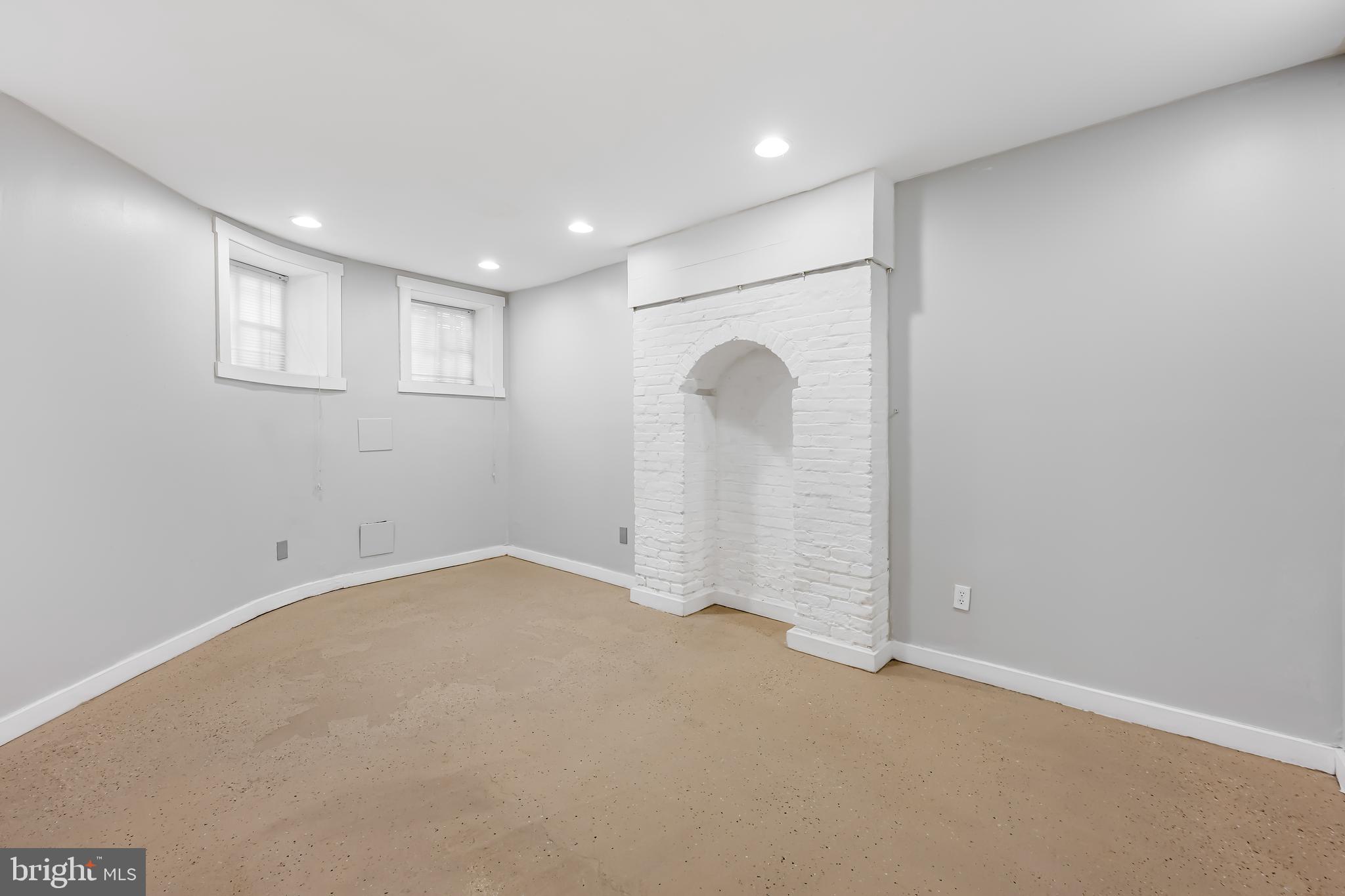 RESERVOIR HILL - Residential