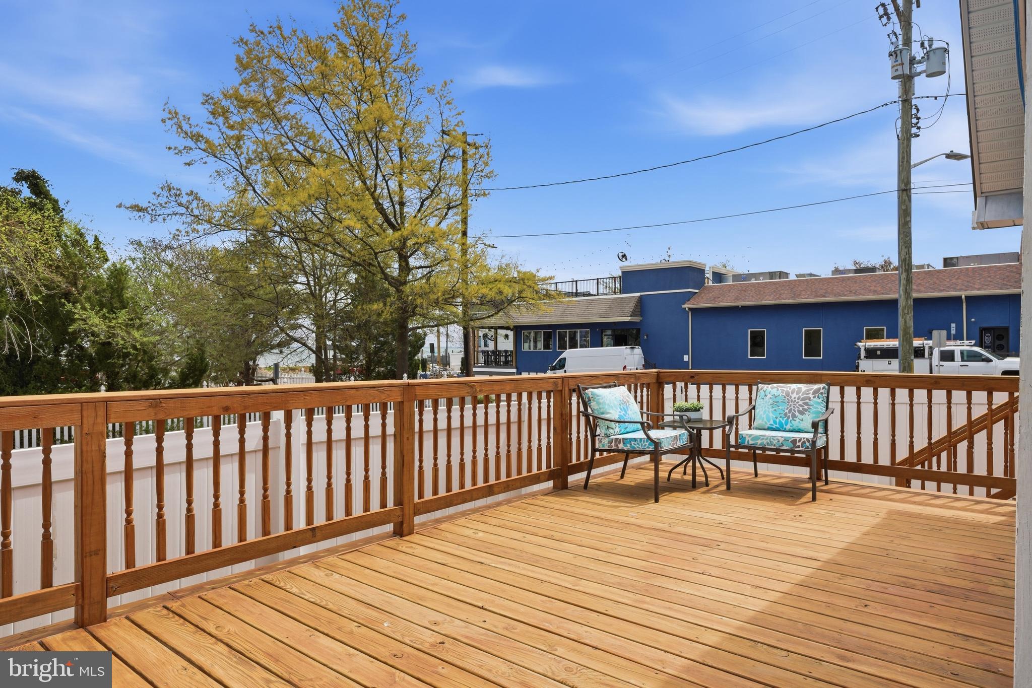 BAYCREST - Residential