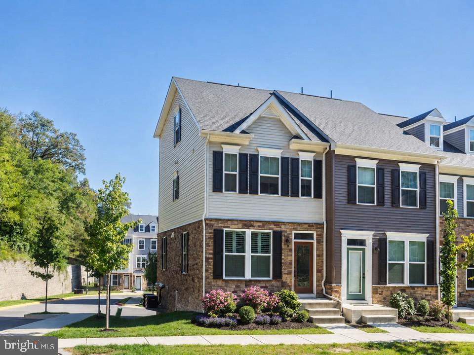 7229 CALVIN COURT