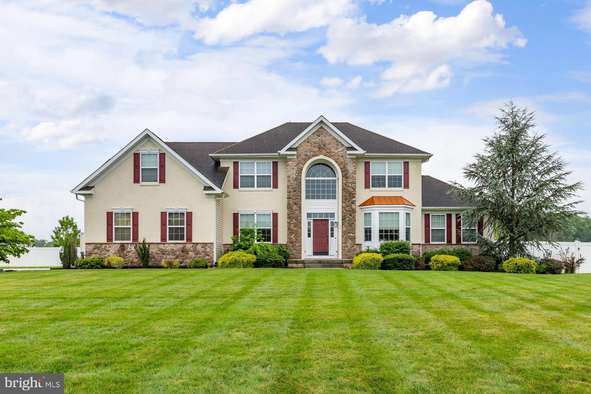 Photo 1 of 31 — 7 PALOMINO CIRCLE, MANTUA, NJ 08051