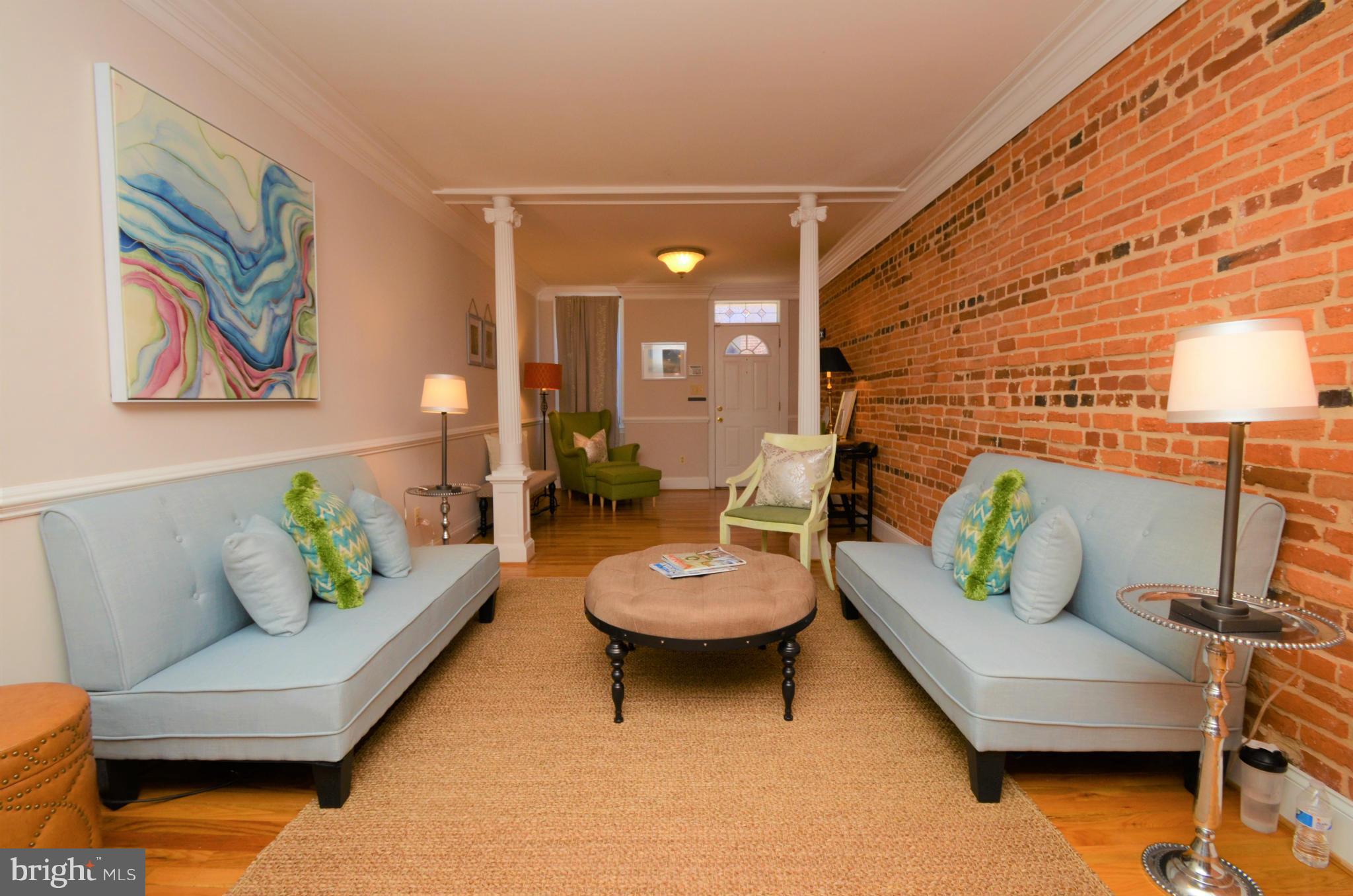 BUTCHER'S HILL - Residential